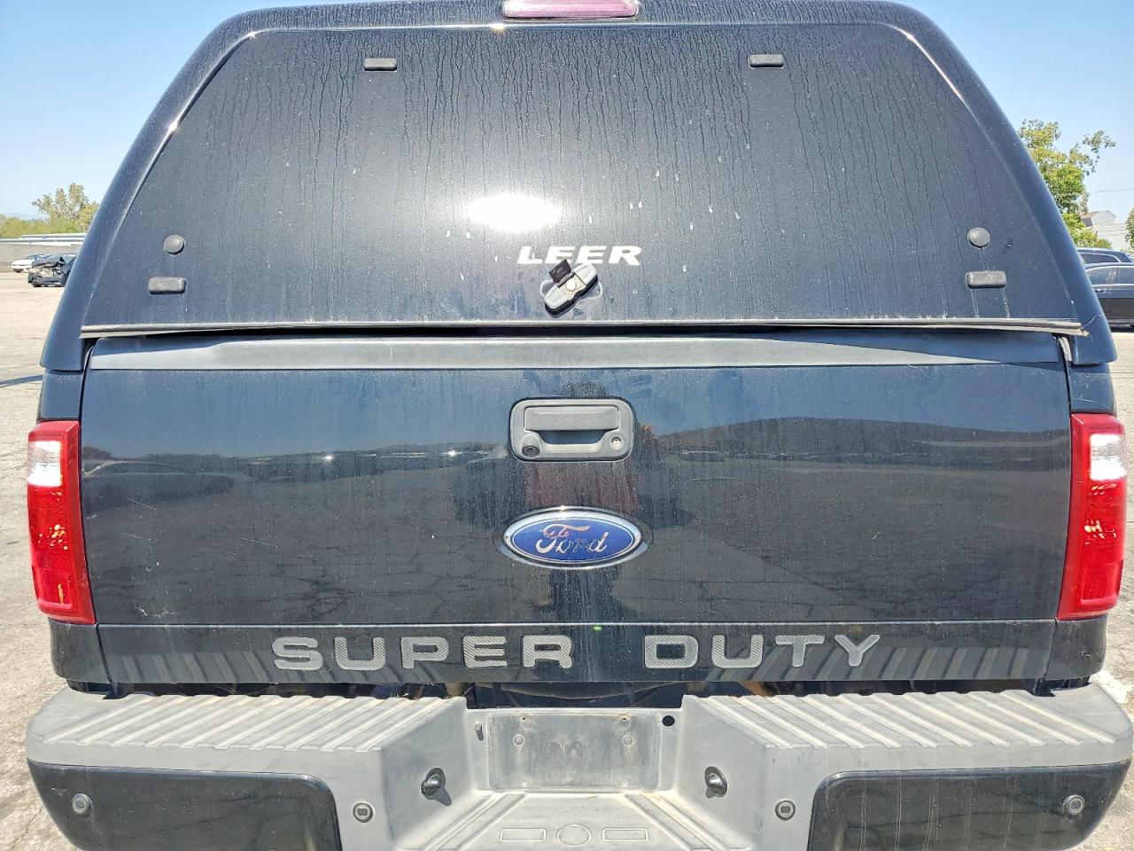 2009 Ford F250 Black vin: 1FTSX21R89EA31476