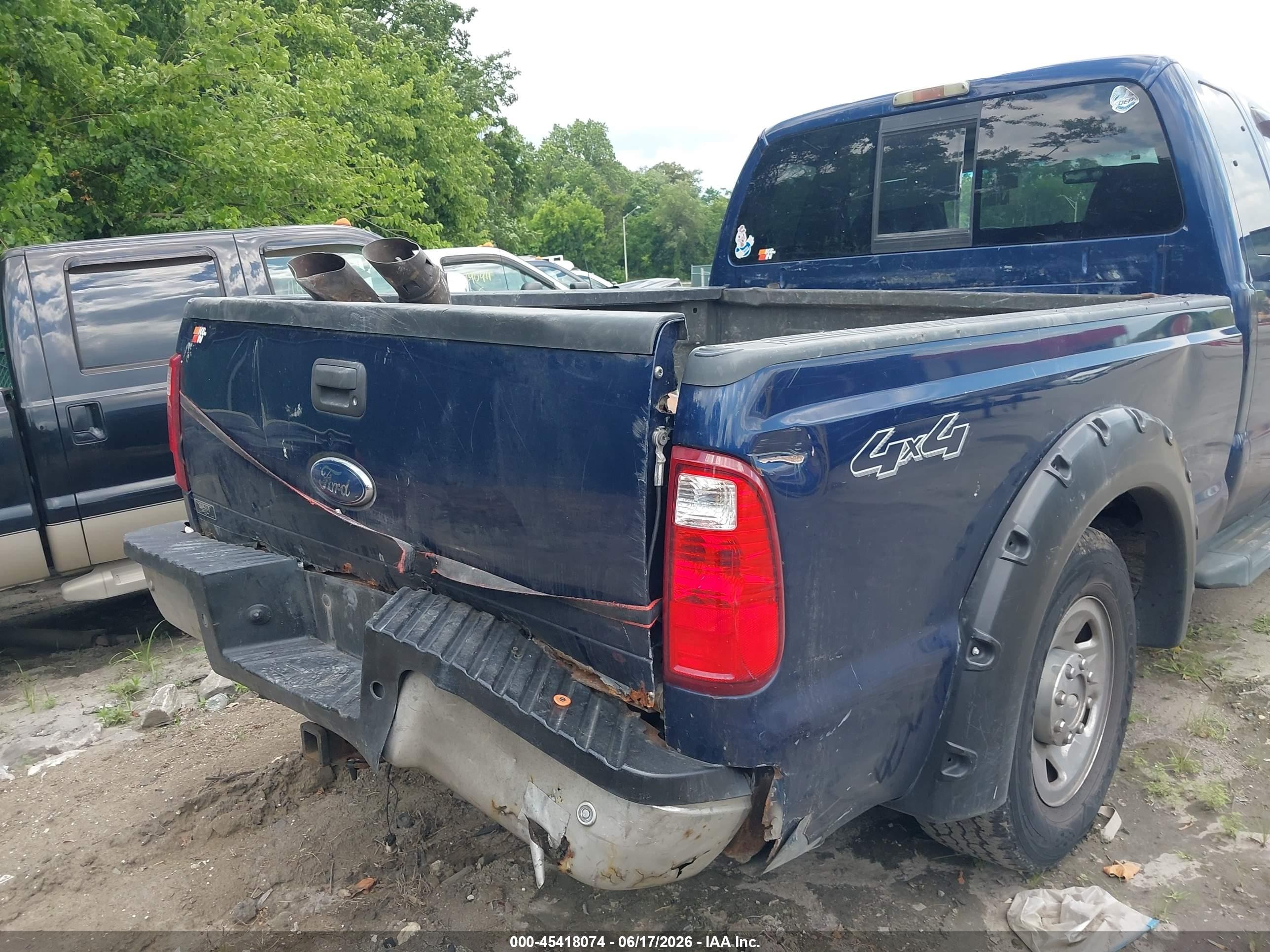 2009 Ford Super Duty F-250 Srw Fx4/lariat/xl/xlt Blue vin: 1FTSX21R99EB08324