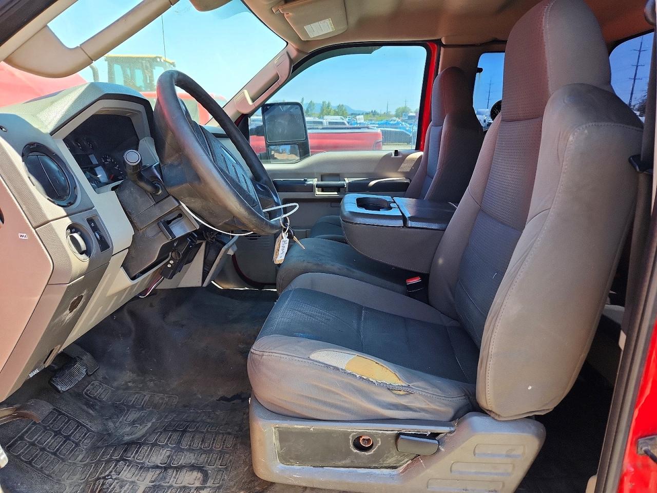 2009 Ford F250 Super Duty Красный vin: 1FTSX21Y49EA79208