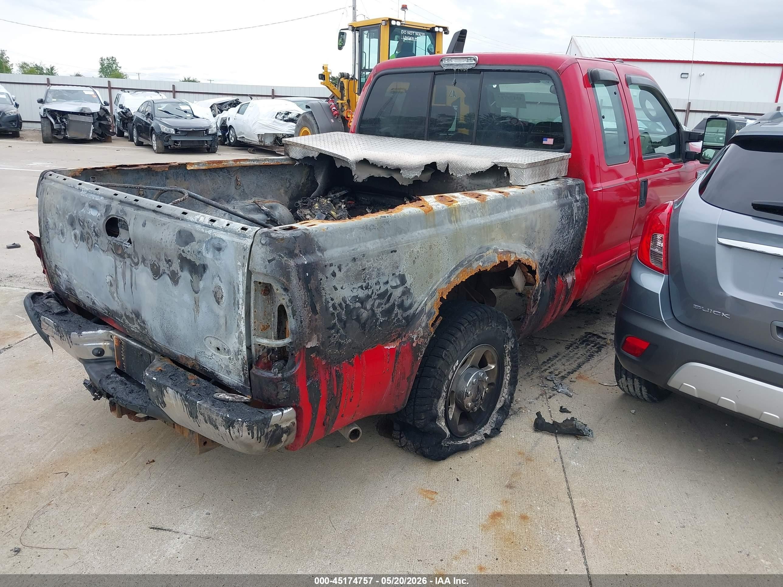 2005 Ford F-250 Lariat/xl/xlt Red vin: 1FTSX21Y95EB78892