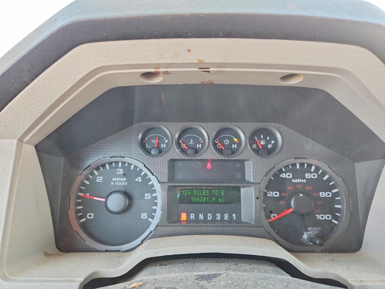 2010 Ford F250 Super Duty White vin: 1FTSX2A53AEA19057
