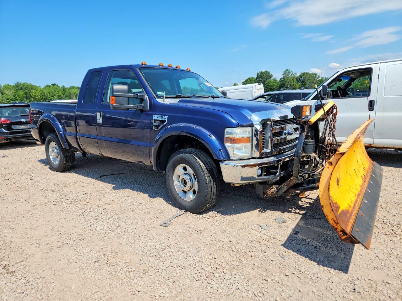 2010 Ford F250 Super Duty Синий vin: 1FTSX2B56AEB20396