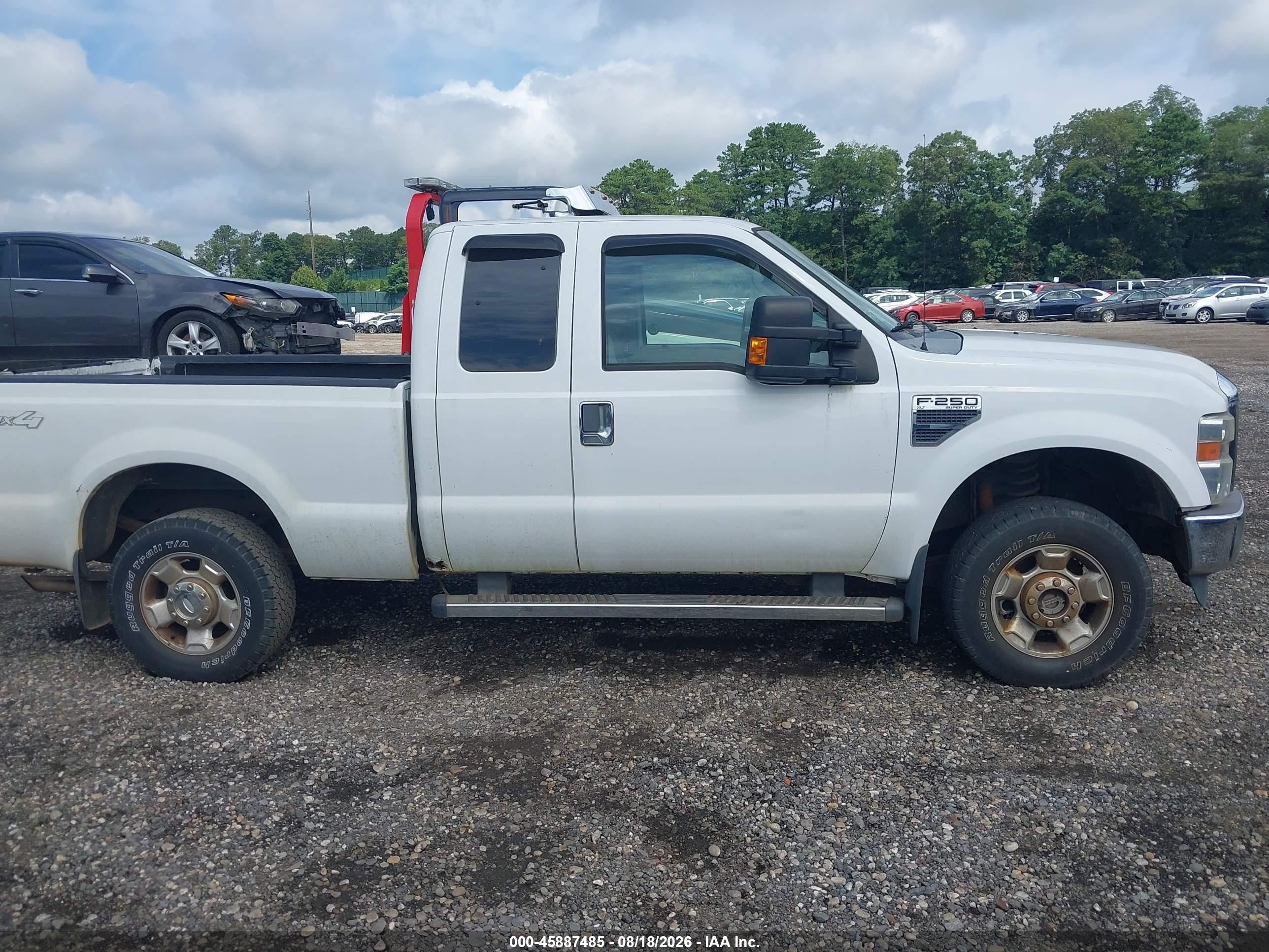 2010 Ford Super Duty F-250 Srw Lariat/xl/xlt White vin: 1FTSX2B58AEB40441