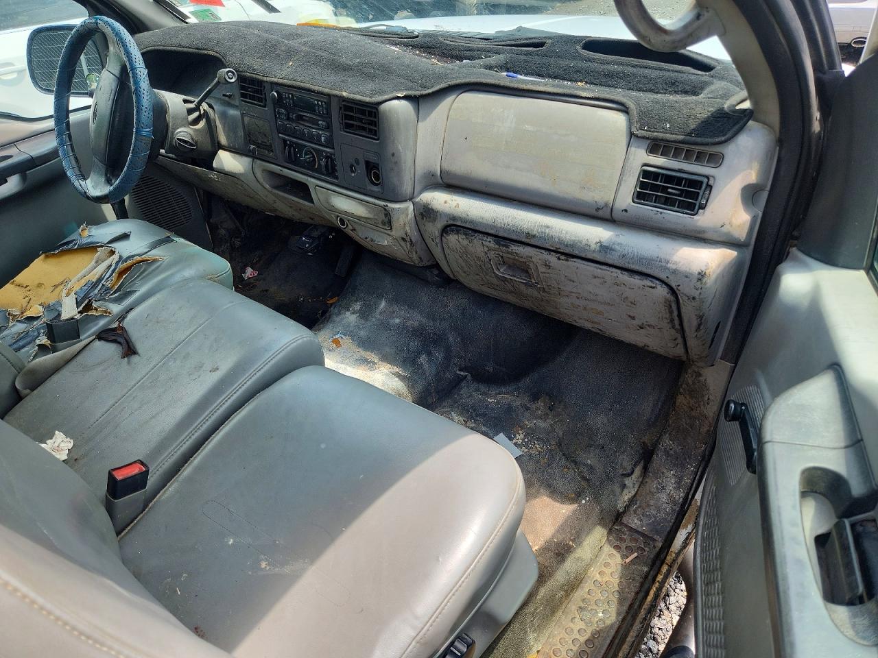 2000 Ford F350 Srw Super Duty White vin: 1FTSX30F6YEB05411