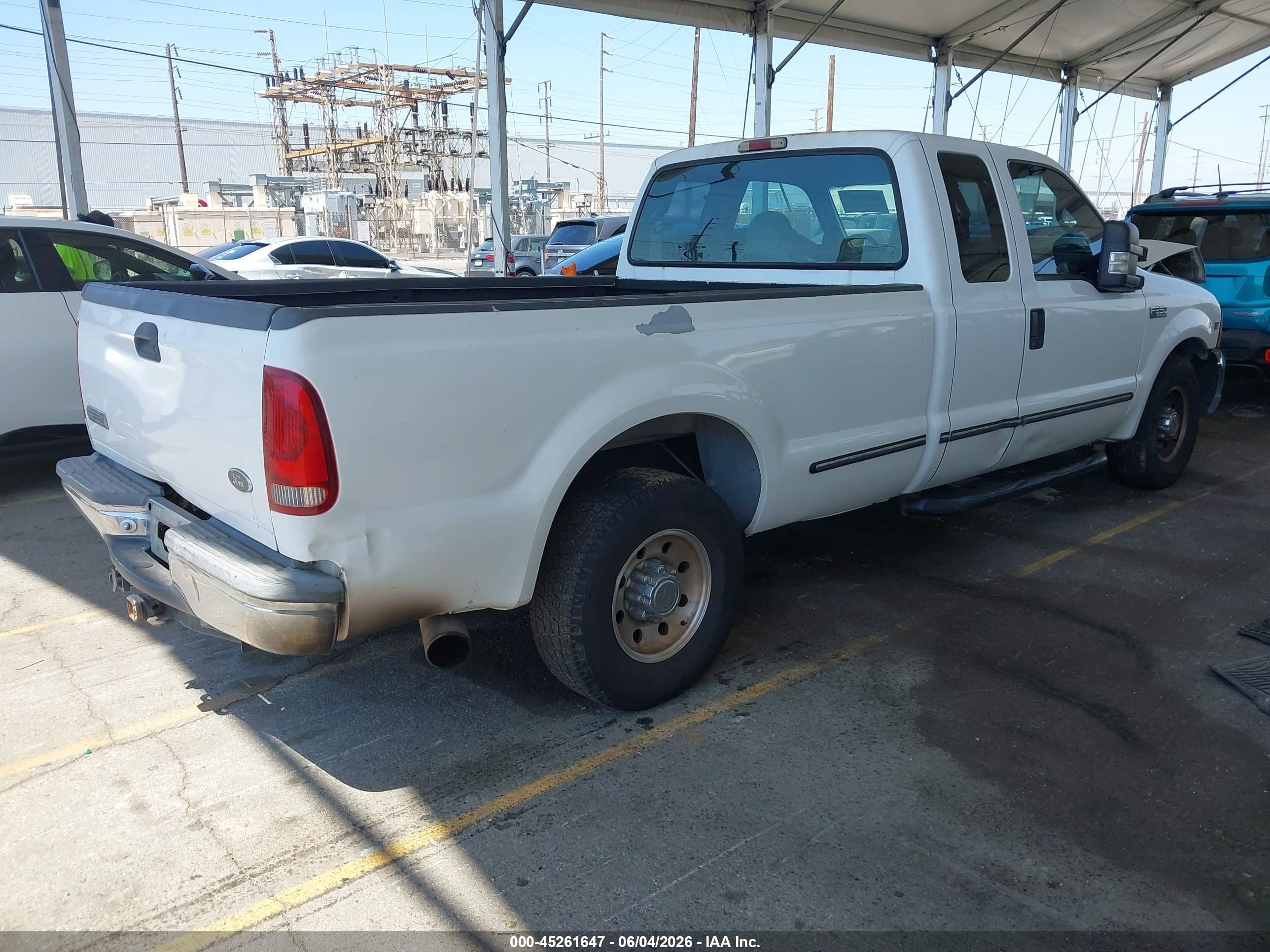 1999 Ford F-350 Lariat/xl/xlt White vin: 1FTSX30F7XEC22087