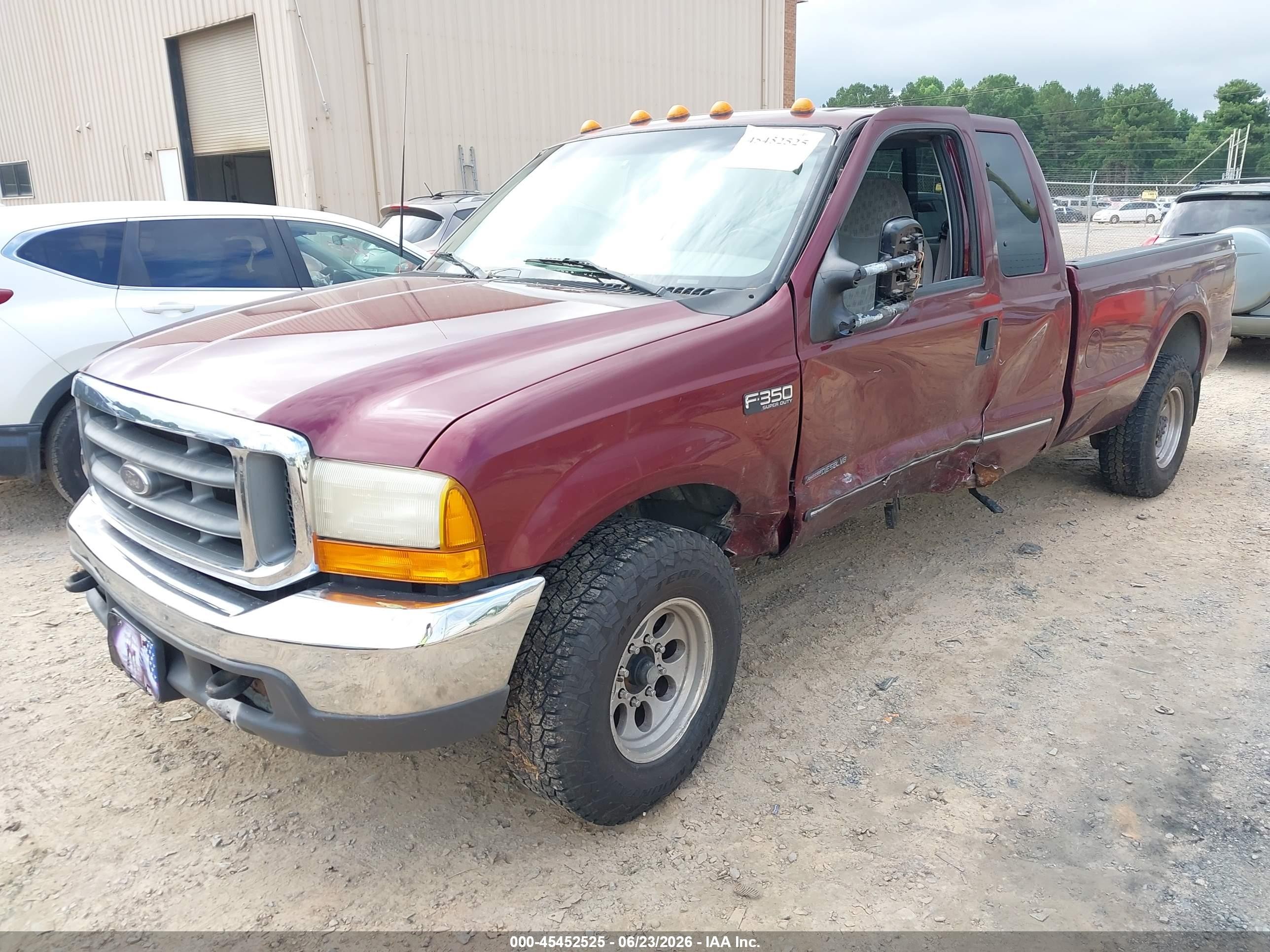 2000 Ford F-350 Lariat/xl/xlt Red vin: 1FTSX30F7YEA07262