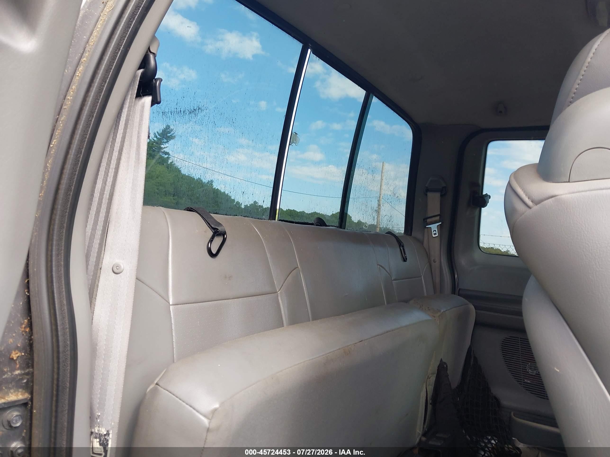 2002 Ford F-350 Lariat/xl/xlt Серый vin: 1FTSX31F52ED44664