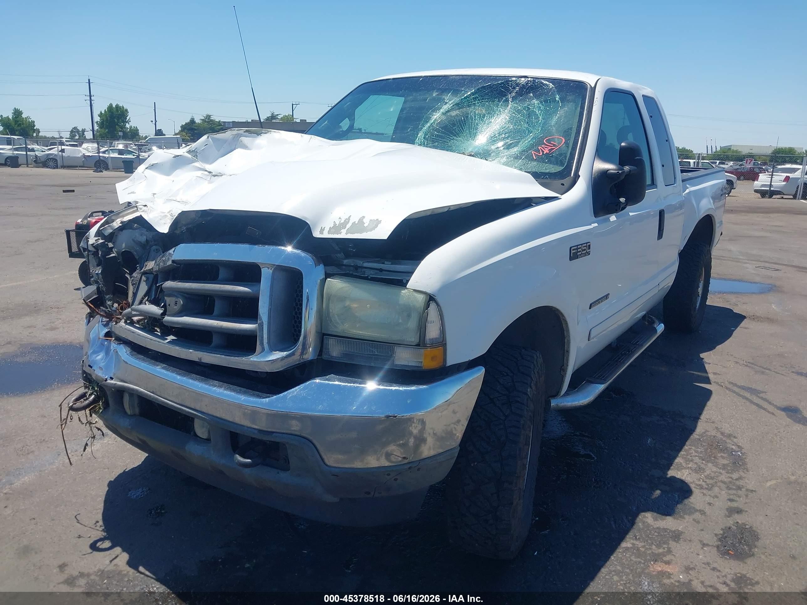 2002 Ford F-350 Lariat/xl/xlt White vin: 1FTSX31F82EA65449