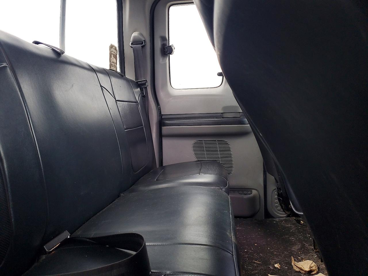 2003 Ford F350 Two Tone vin: 1FTSX31F93EB00128