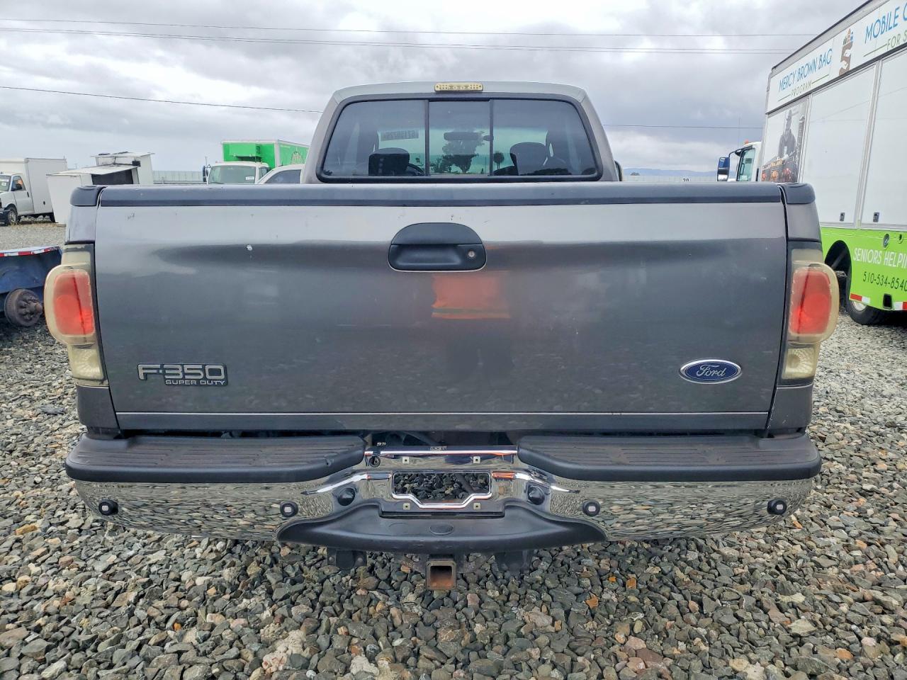 2003 Ford F-350 Super Duty Gray vin: 1FTSX31P53ED52192
