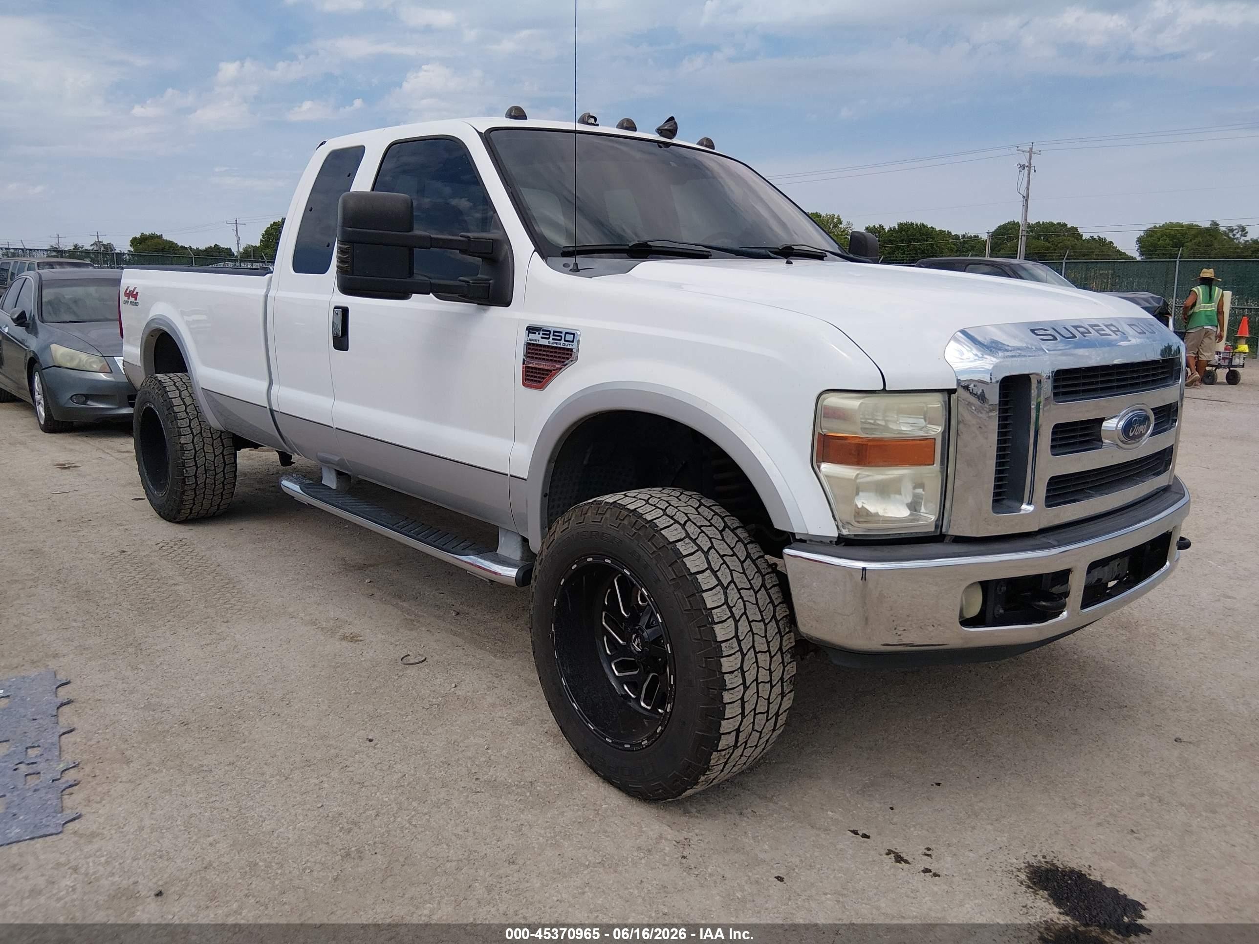 2008 Ford F-350 Fx4/lariat/xl/xlt White vin: 1FTSX31R18EA47765