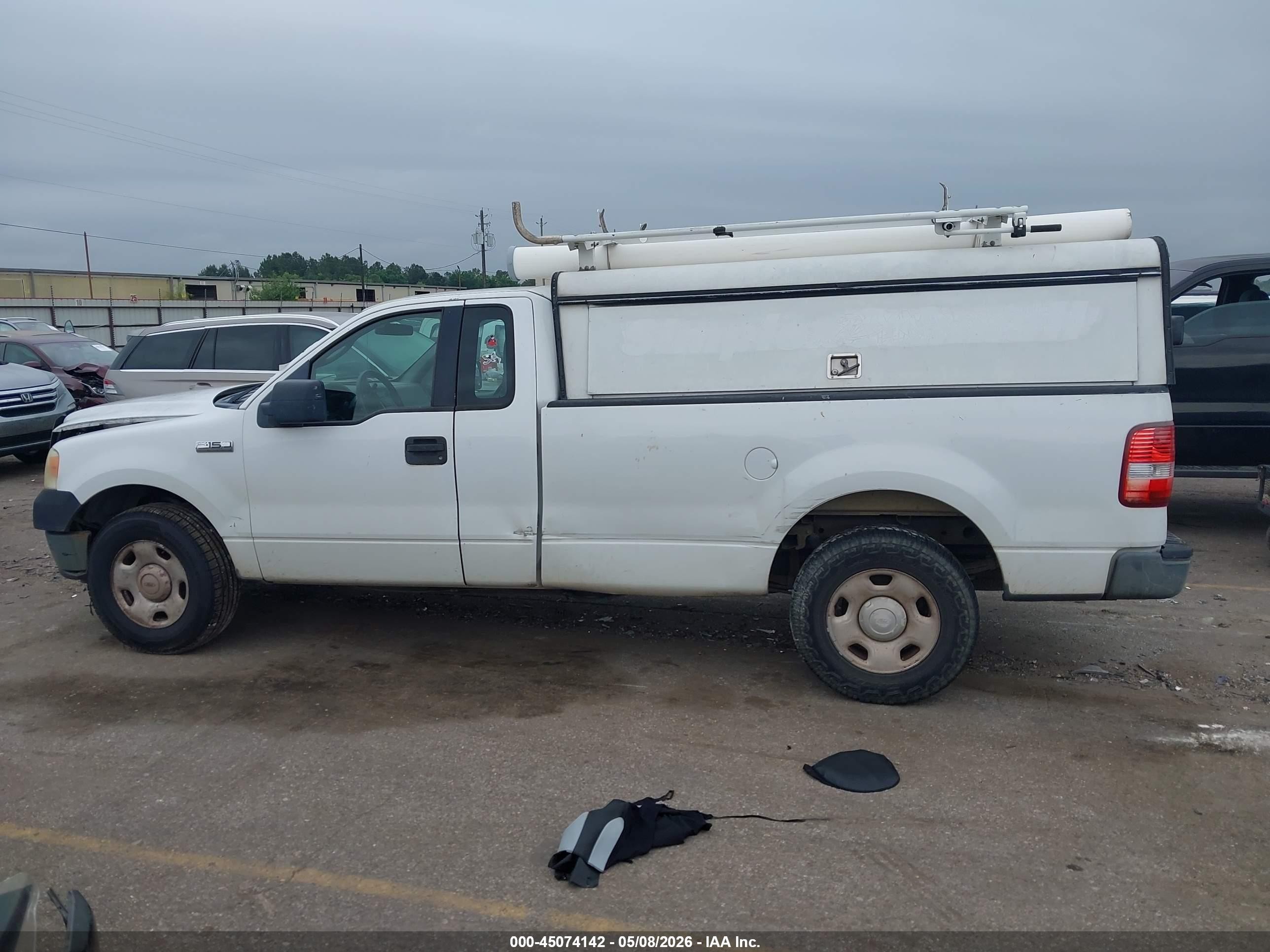 2005 Ford F-150 Xl/xlt White vin: 1FTVF12565NB49901