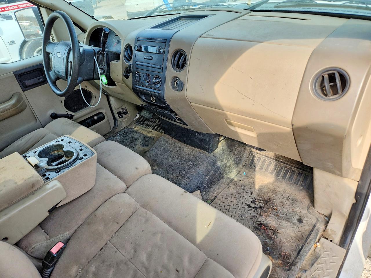 2004 Ford F150 White vin: 1FTVF12574NC16469