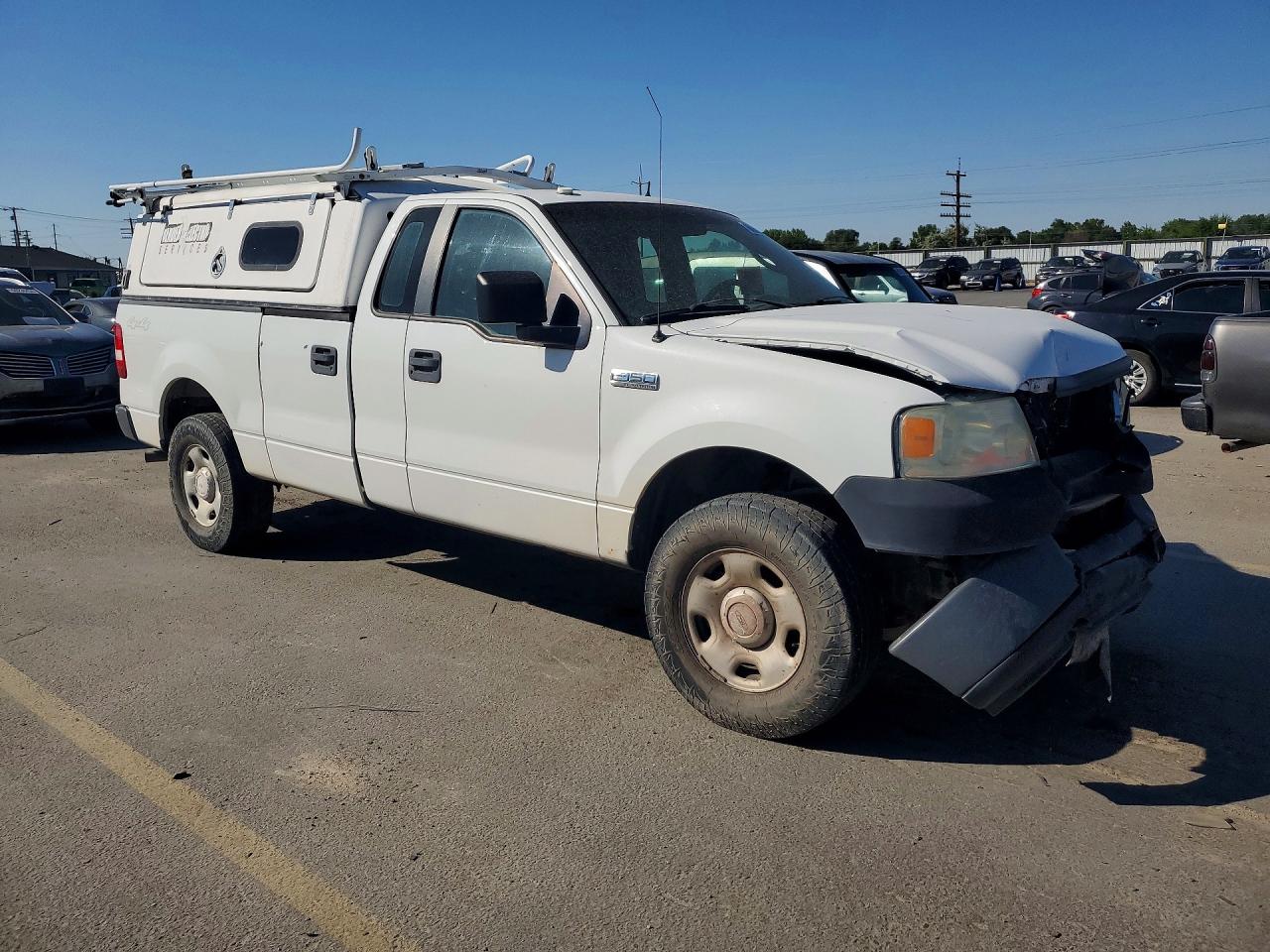 2008 Ford F150 White vin: 1FTVF14598KD47066
