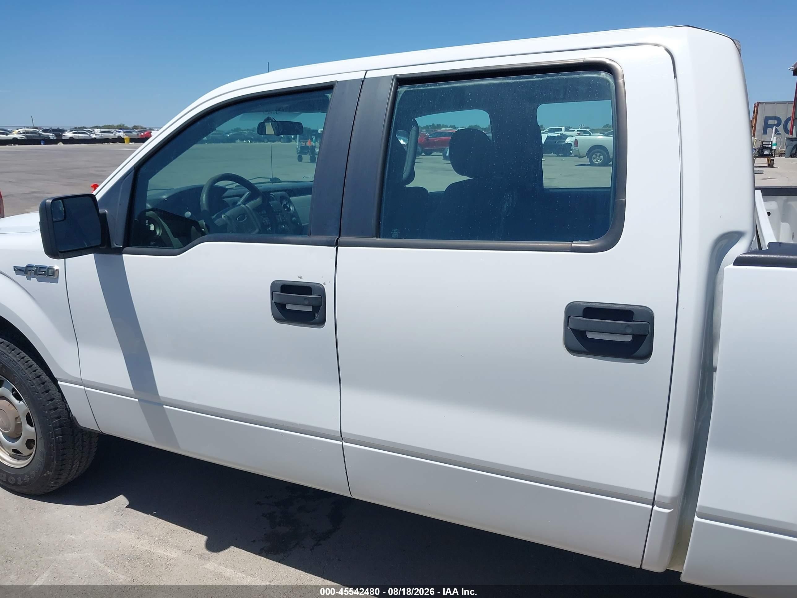 2014 Ford F-150 Lariat/xl/xlt White vin: 1FTVW1CF0EKF40745