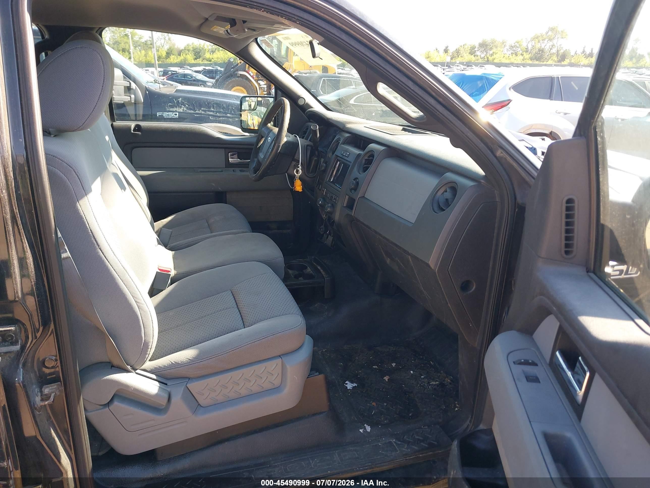 2013 Ford F-150 Xl W/hd Payload Pkg Black vin: 1FTVW1EF4DKF84128
