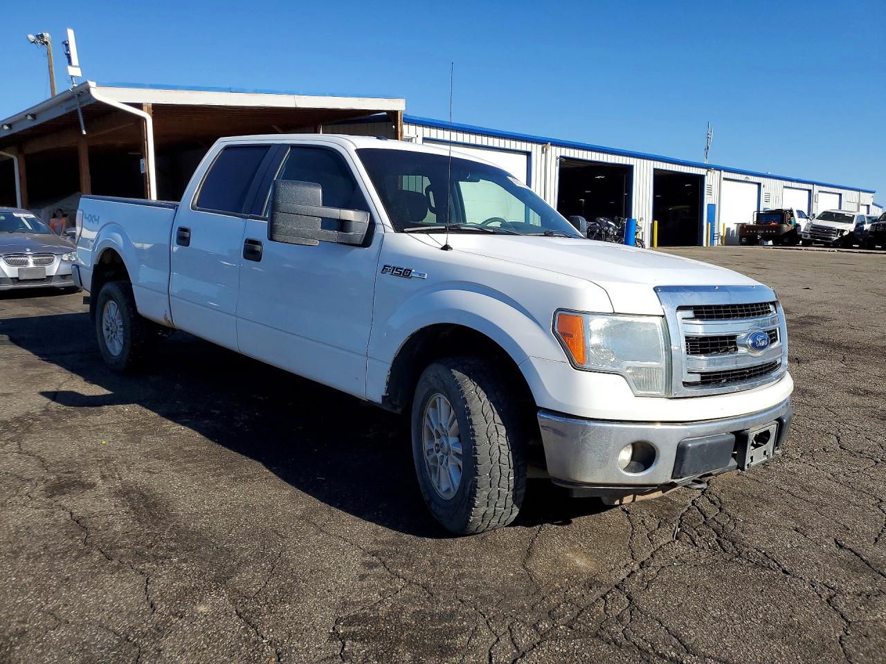 2014 Ford F150 Supercrew White vin: 1FTVW1EF7EKF96226