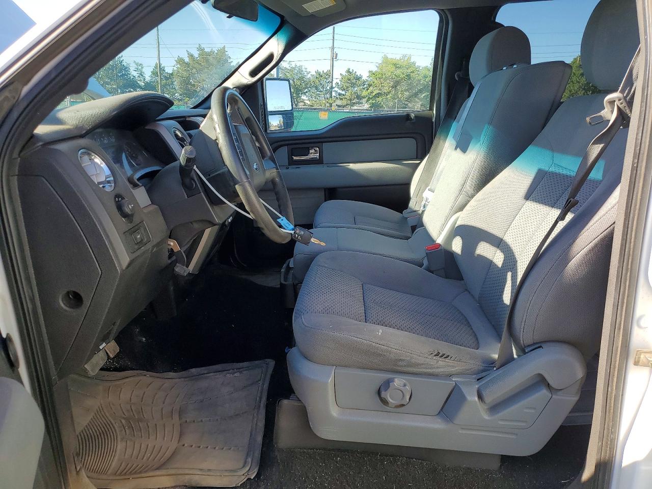 2014 Ford F150 Supercrew White vin: 1FTVW1EF7EKF96226