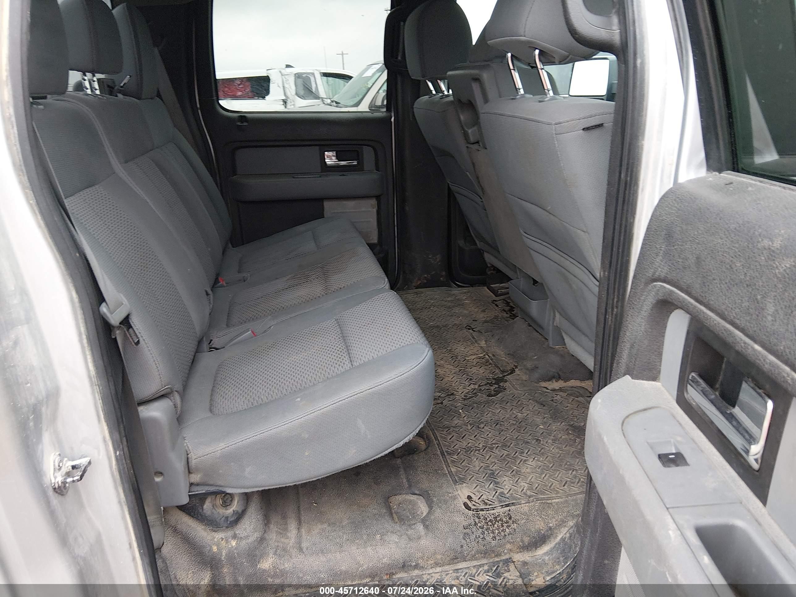 2012 Ford F-150 Xlt W/hd Payload Pkg Silver vin: 1FTVW1ET0CKD79846