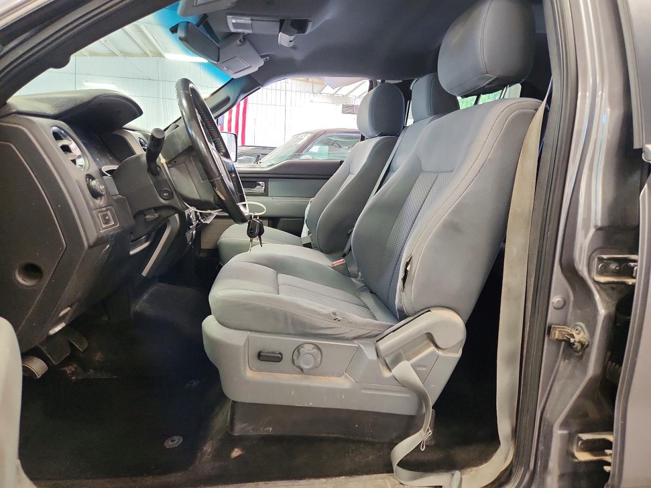 2014 Ford F150 Supercrew Gray vin: 1FTVW1ET4EKE15010
