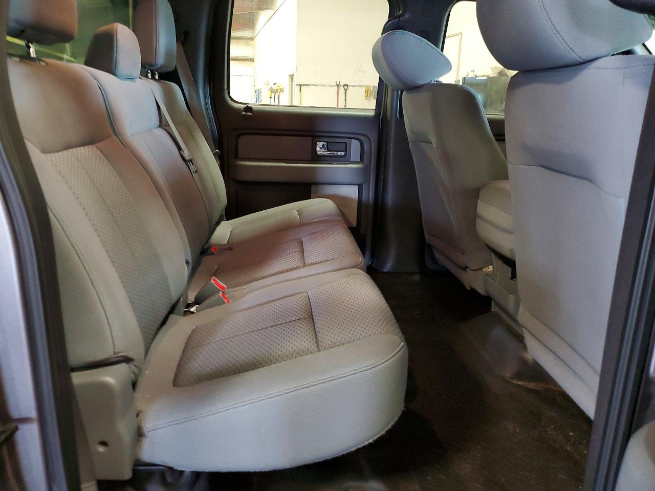 2013 Ford F150 Supercrew Gray vin: 1FTVW1ETXDKD29909