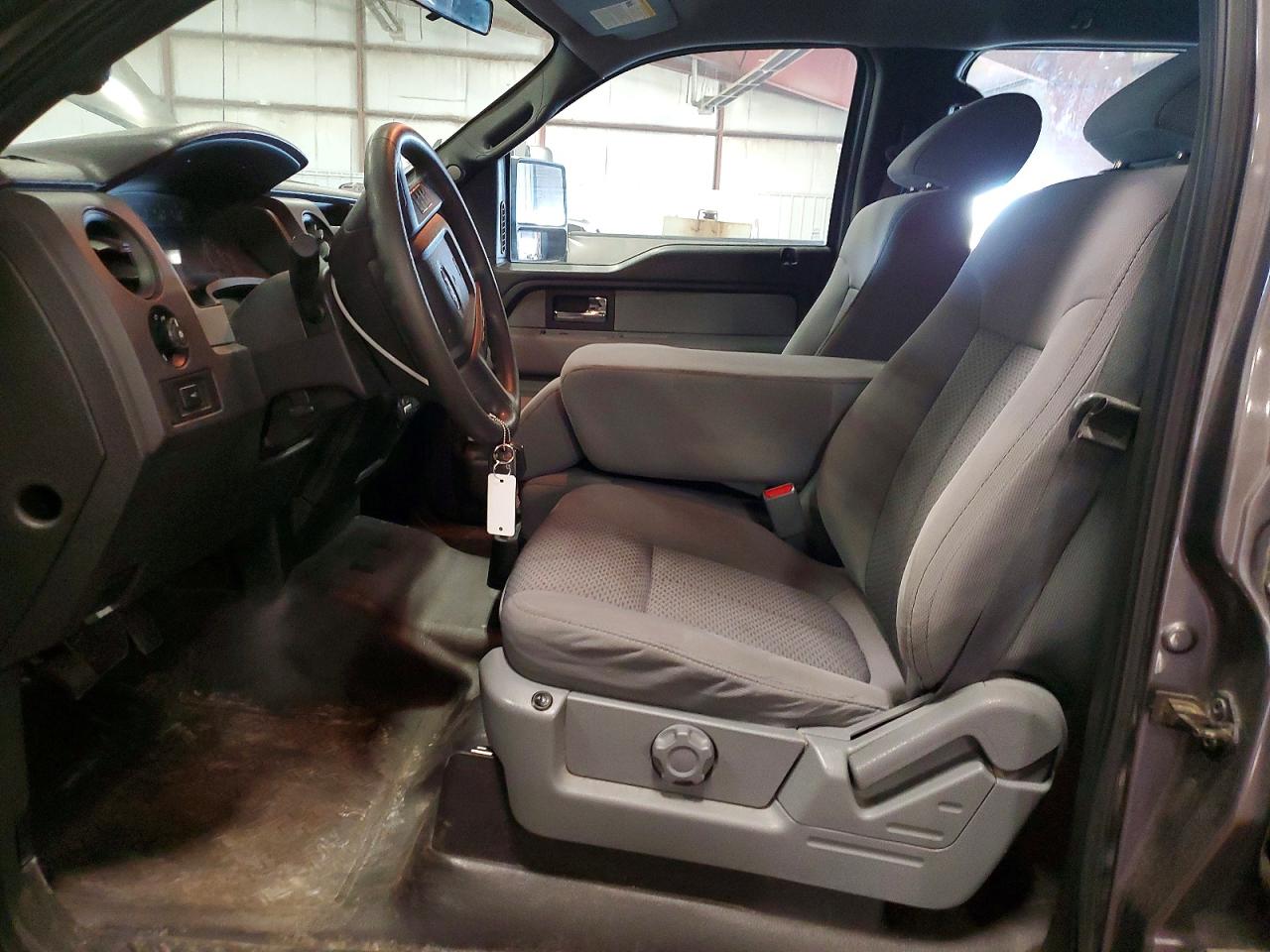 2013 Ford F150 Supercrew Gray vin: 1FTVW1ETXDKD29909