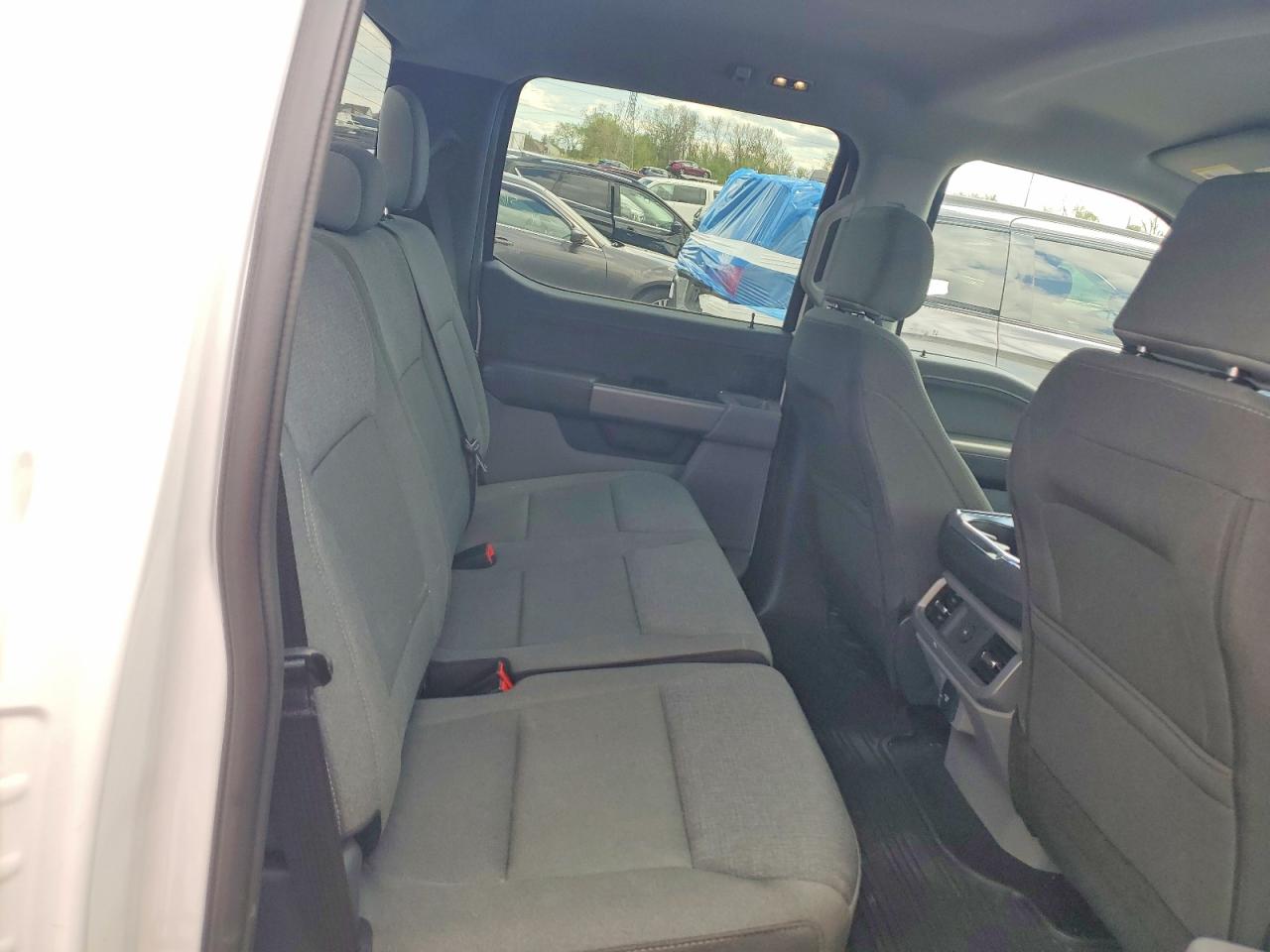 2025 Ford F150 Lightning Xlt White vin: 1FTVW3LK7SWG15843