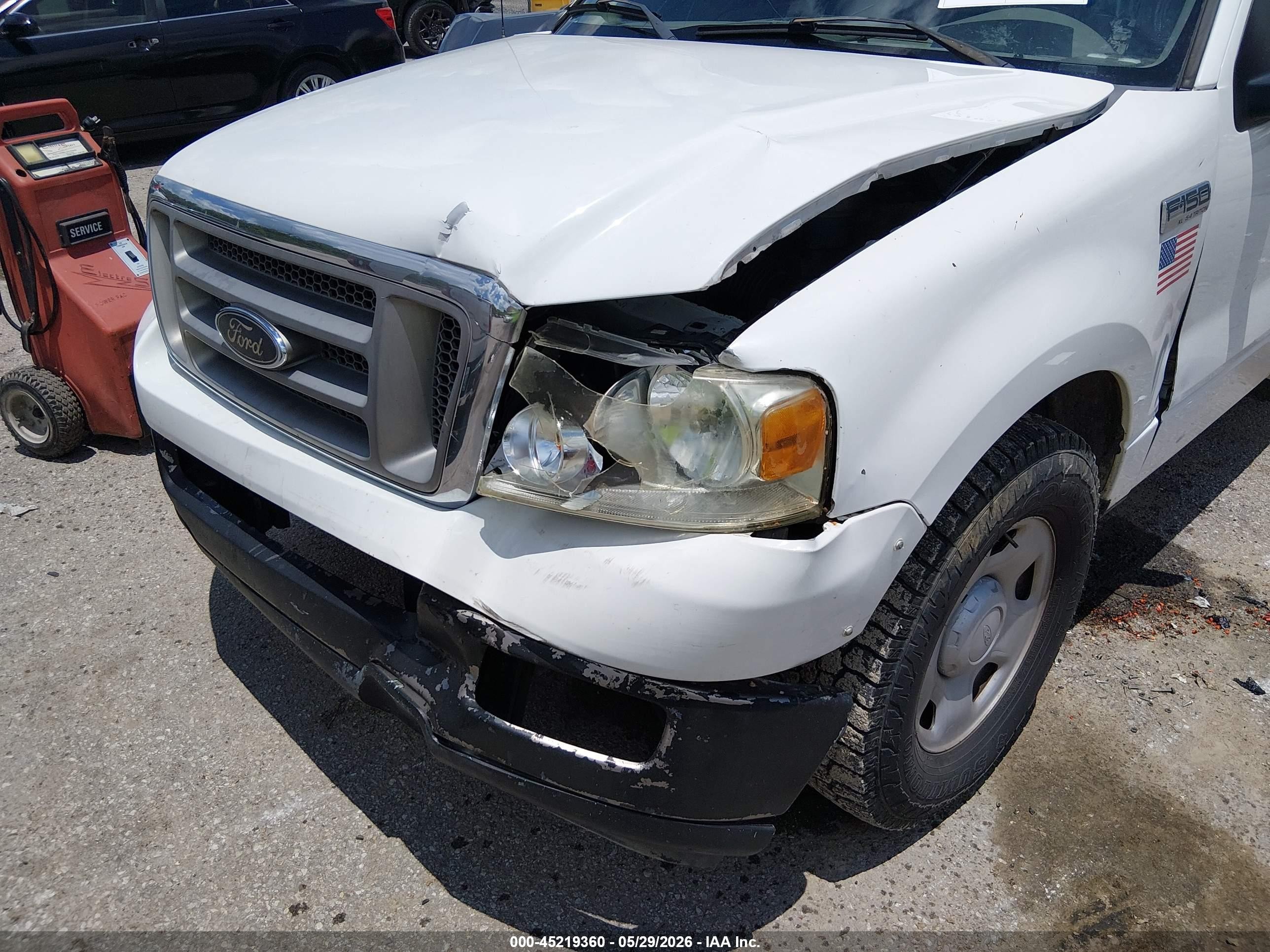 2008 Ford F-150 Xl/xlt White vin: 1FTVX12518KD69465