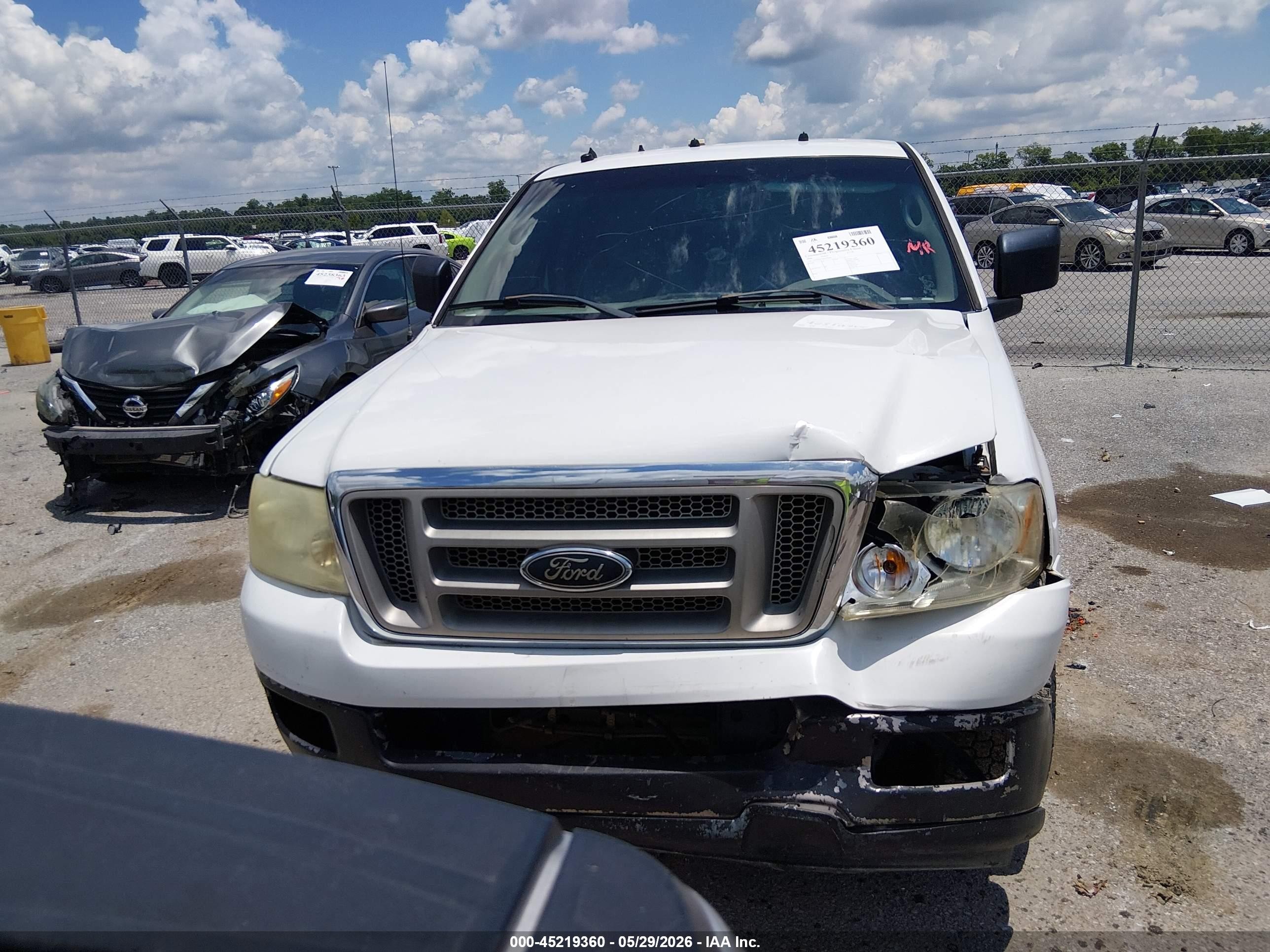 2008 Ford F-150 Xl/xlt White vin: 1FTVX12518KD69465