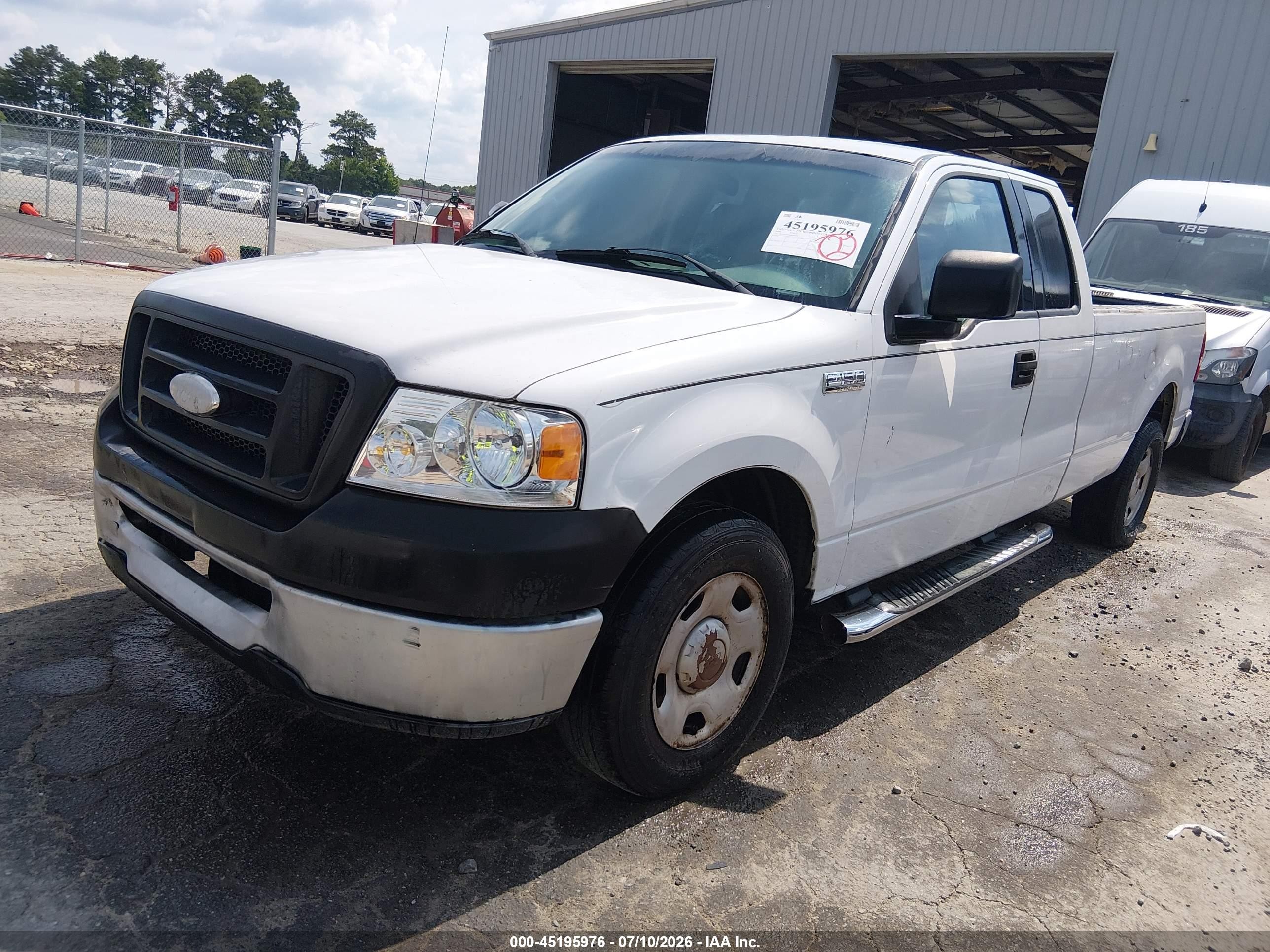 2006 Ford F-150 Lariat/xl/xlt White vin: 1FTVX12546NB00923