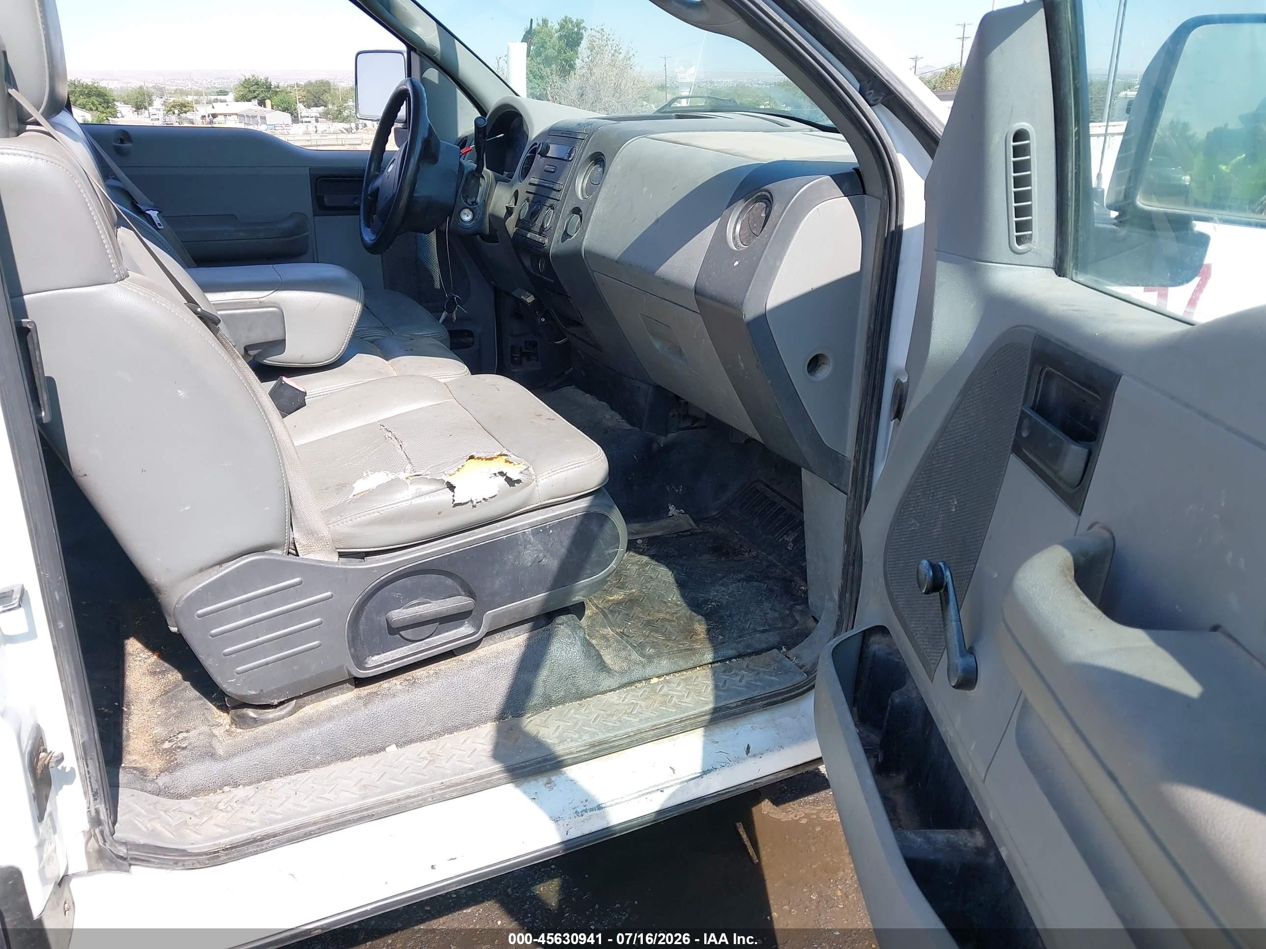 2008 Ford F-150 Xl/xlt Белый vin: 1FTVX12558KB53957
