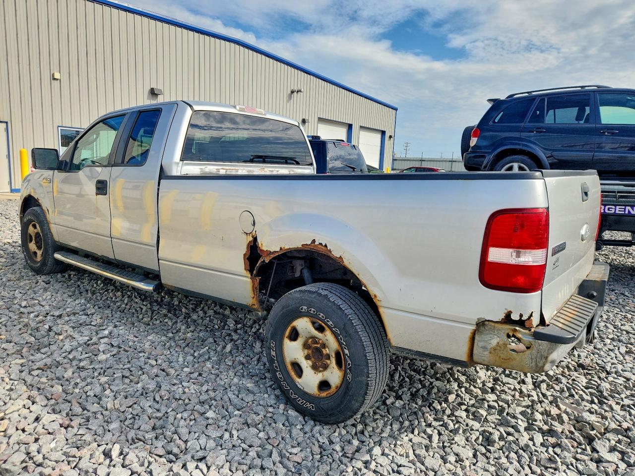 2007 Ford F150 Silver vin: 1FTVX14577NA48413