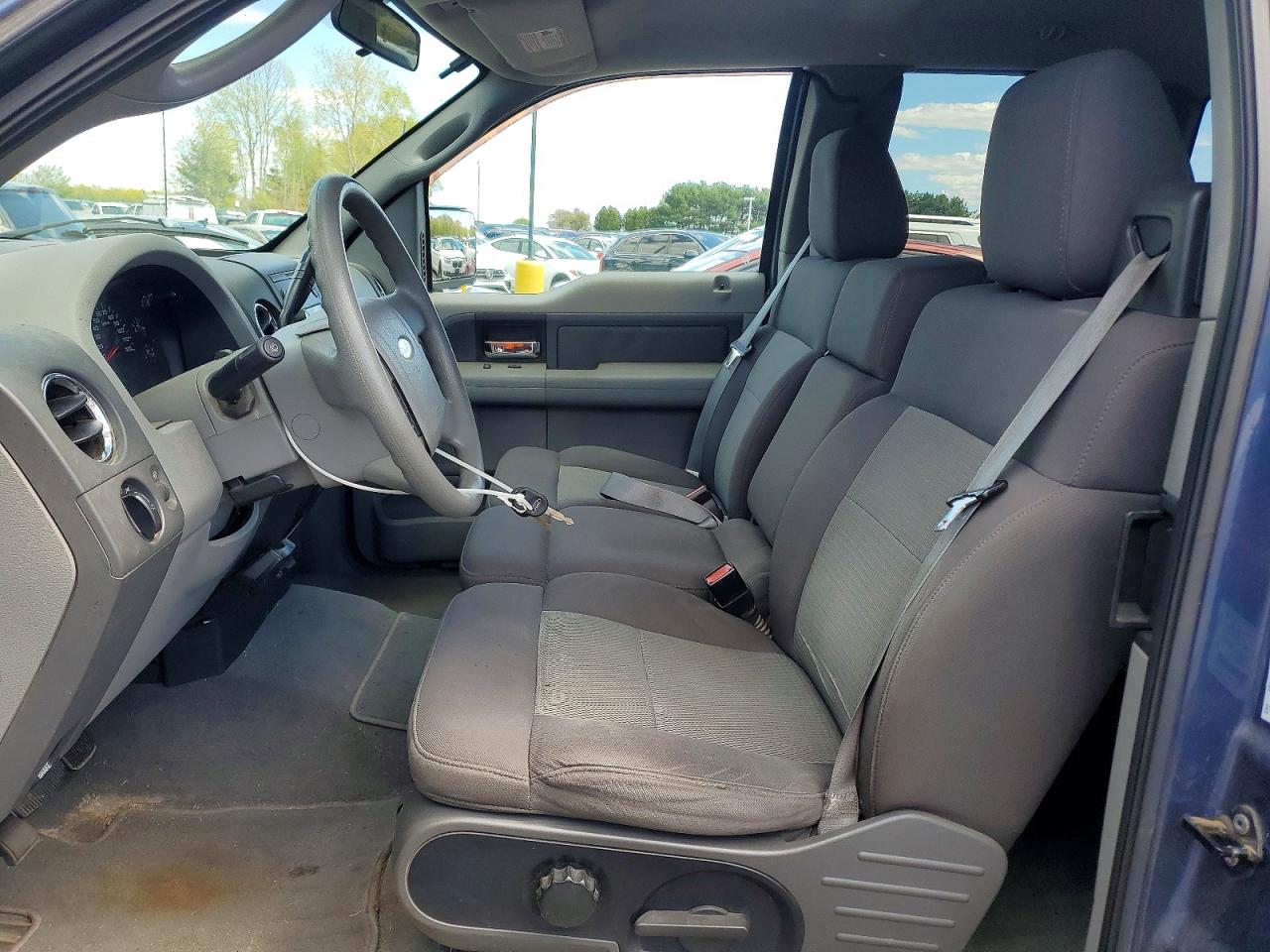 2004 Ford F150 Blue vin: 1FTVX14594NA31401