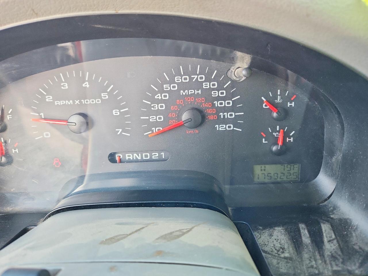 2008 Ford F150 Красный vin: 1FTVX14598KE33149