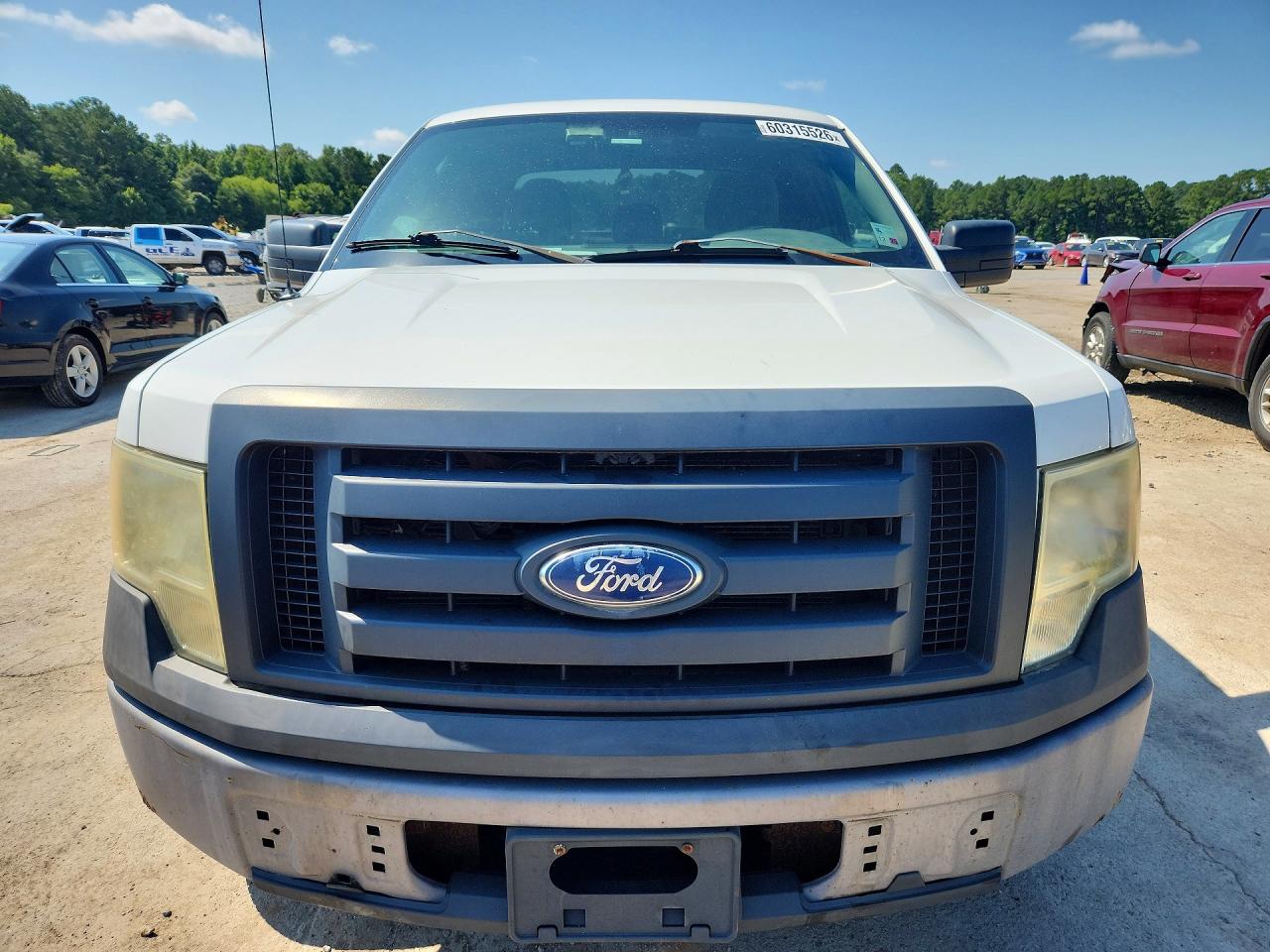 2011 Ford F150 Super Cab White vin: 1FTVX1CF3BKD98285