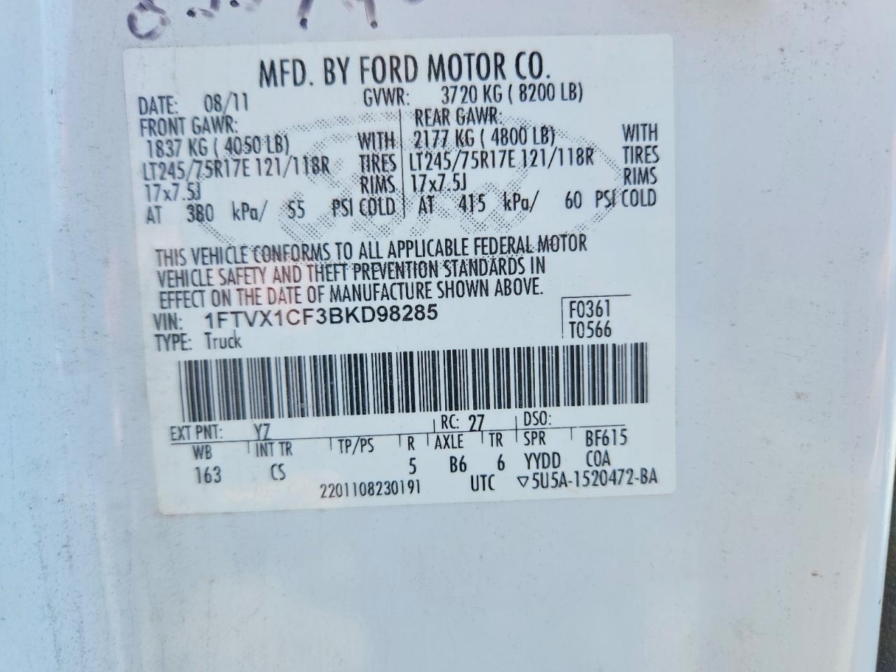 2011 Ford F150 Super Cab White vin: 1FTVX1CF3BKD98285
