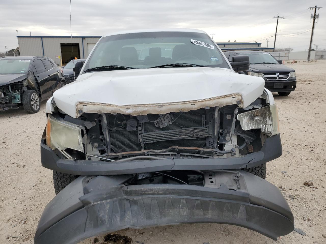 2014 Ford F150 Super Cab White vin: 1FTVX1CF9EKD82533