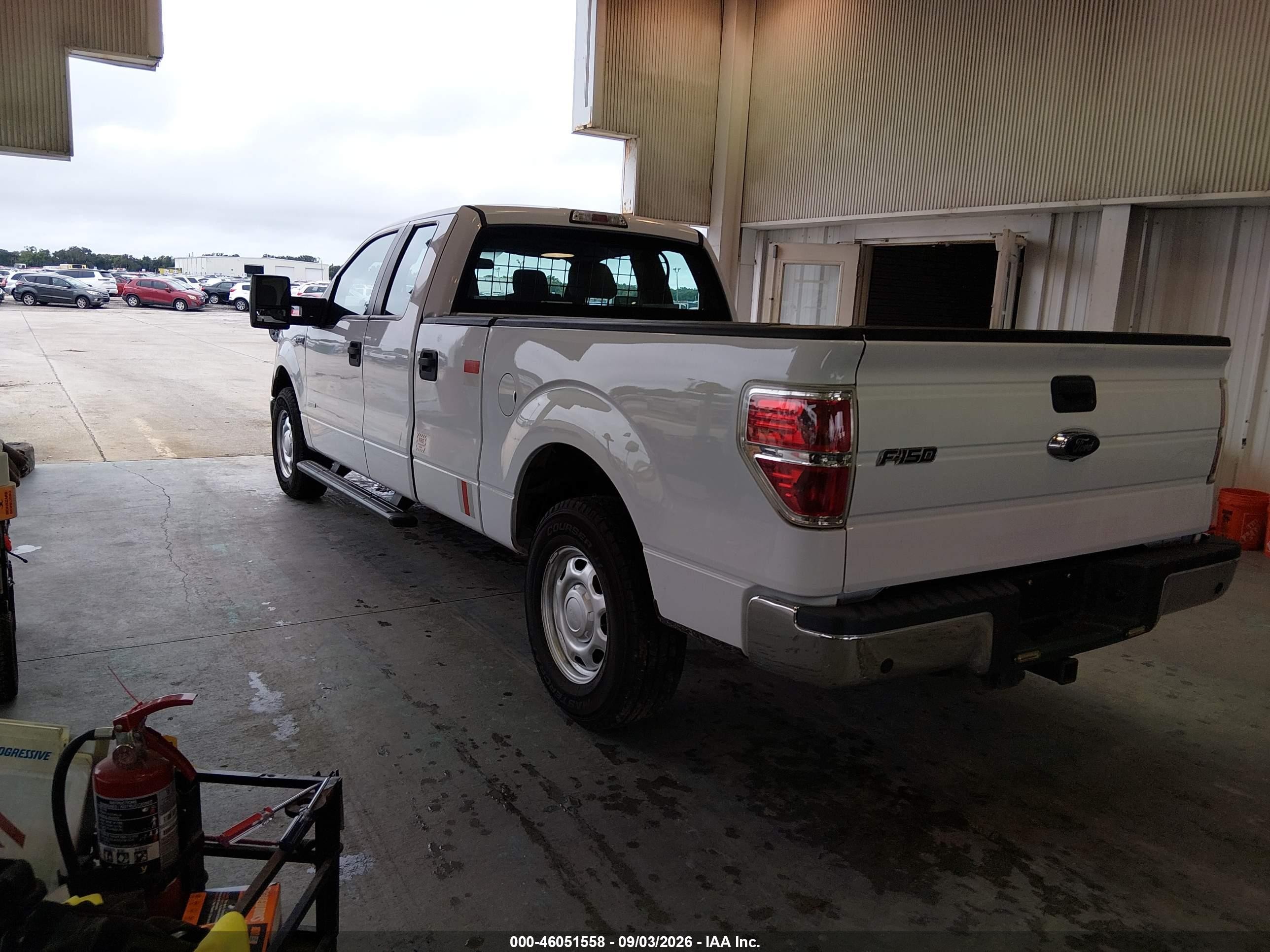 2014 Ford F-150 Xl Белый vin: 1FTVX1CT2EKG10796