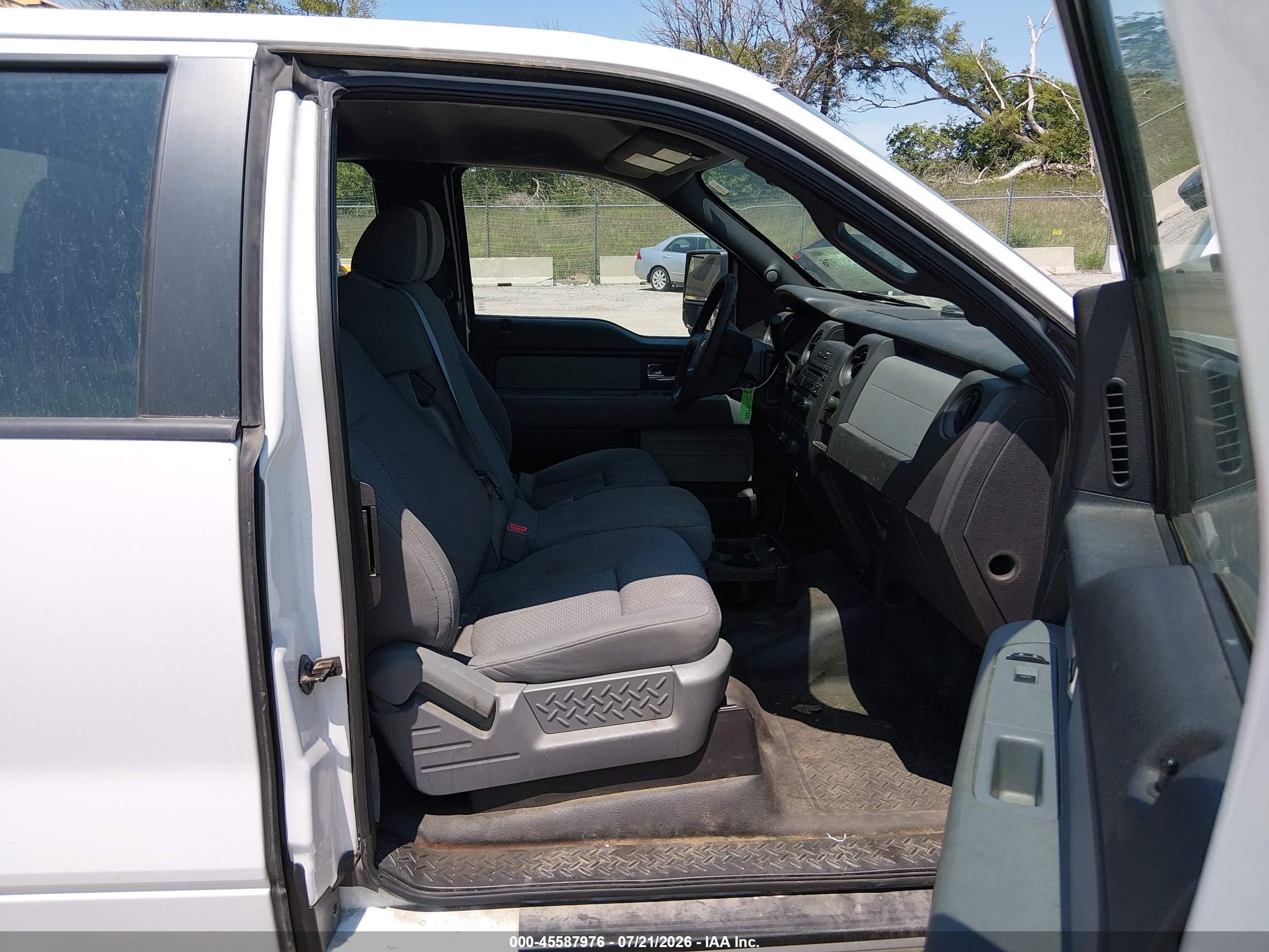 2014 Ford F-150 Xl White vin: 1FTVX1CT3EKD70285