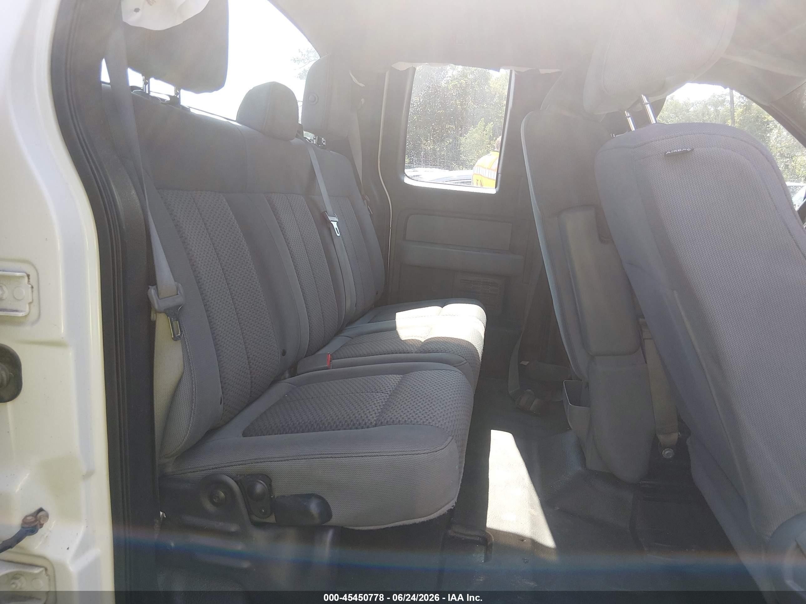 2013 Ford F-150 Xl W/hd Payload Pkg White vin: 1FTVX1CT8DKF42082