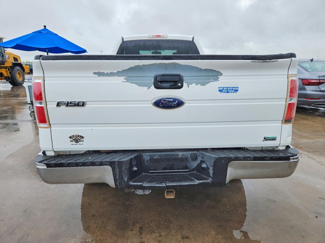 2010 Ford F150 Super Cab Белый vin: 1FTVX1CVXAKC18693