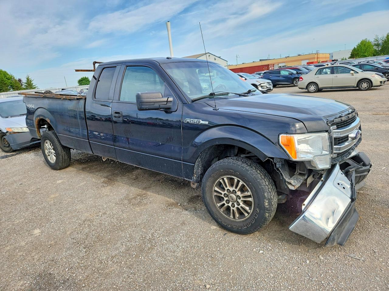 2013 Ford F150 Super Cab Black vin: 1FTVX1EF1DKE20008