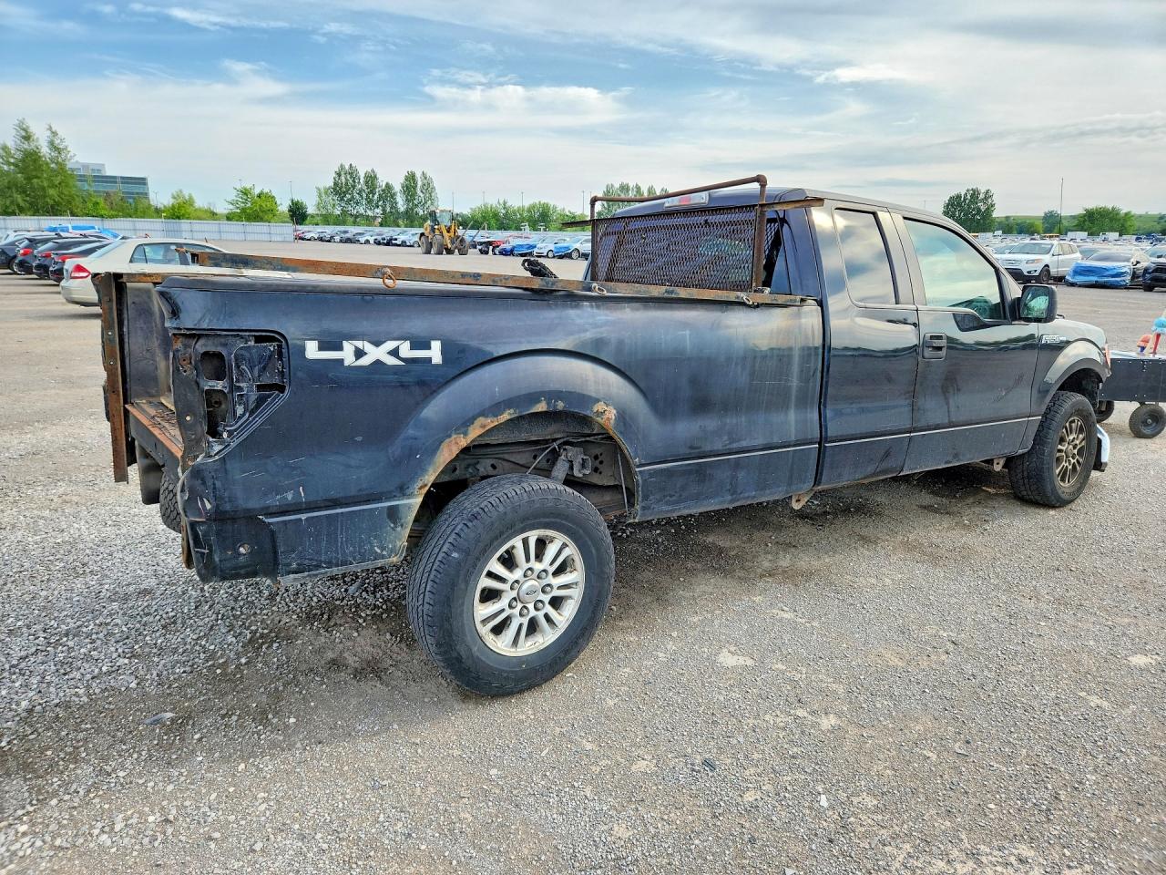 2013 Ford F150 Super Cab Black vin: 1FTVX1EF1DKE20008
