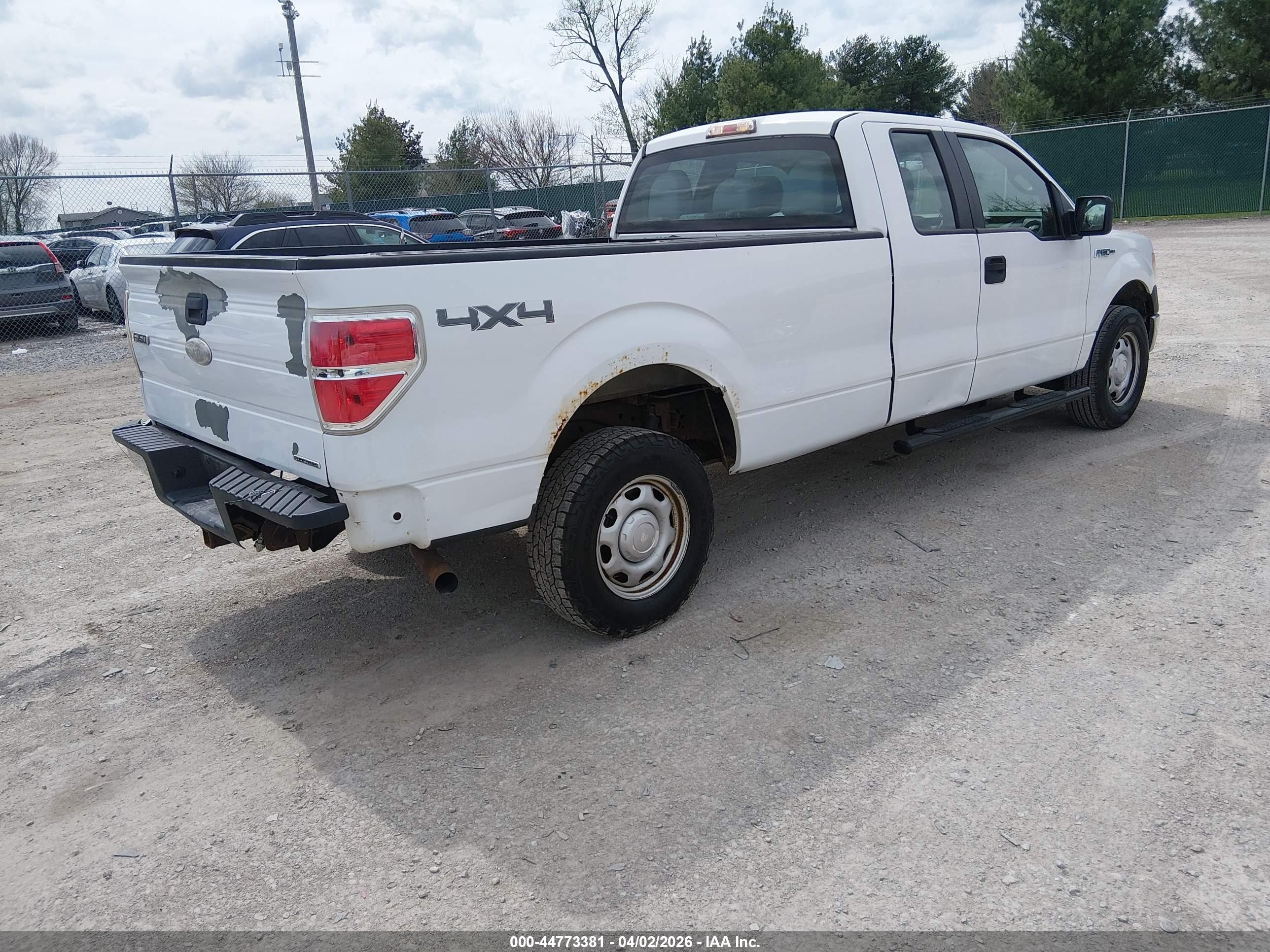2012 Ford F-150 Xl Белый vin: 1FTVX1EF3CKD06476