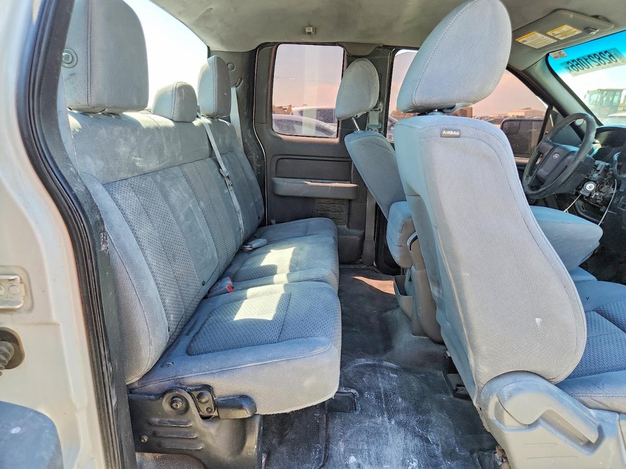 2013 Ford F150 Super Cab White vin: 1FTVX1EF5DKF95586
