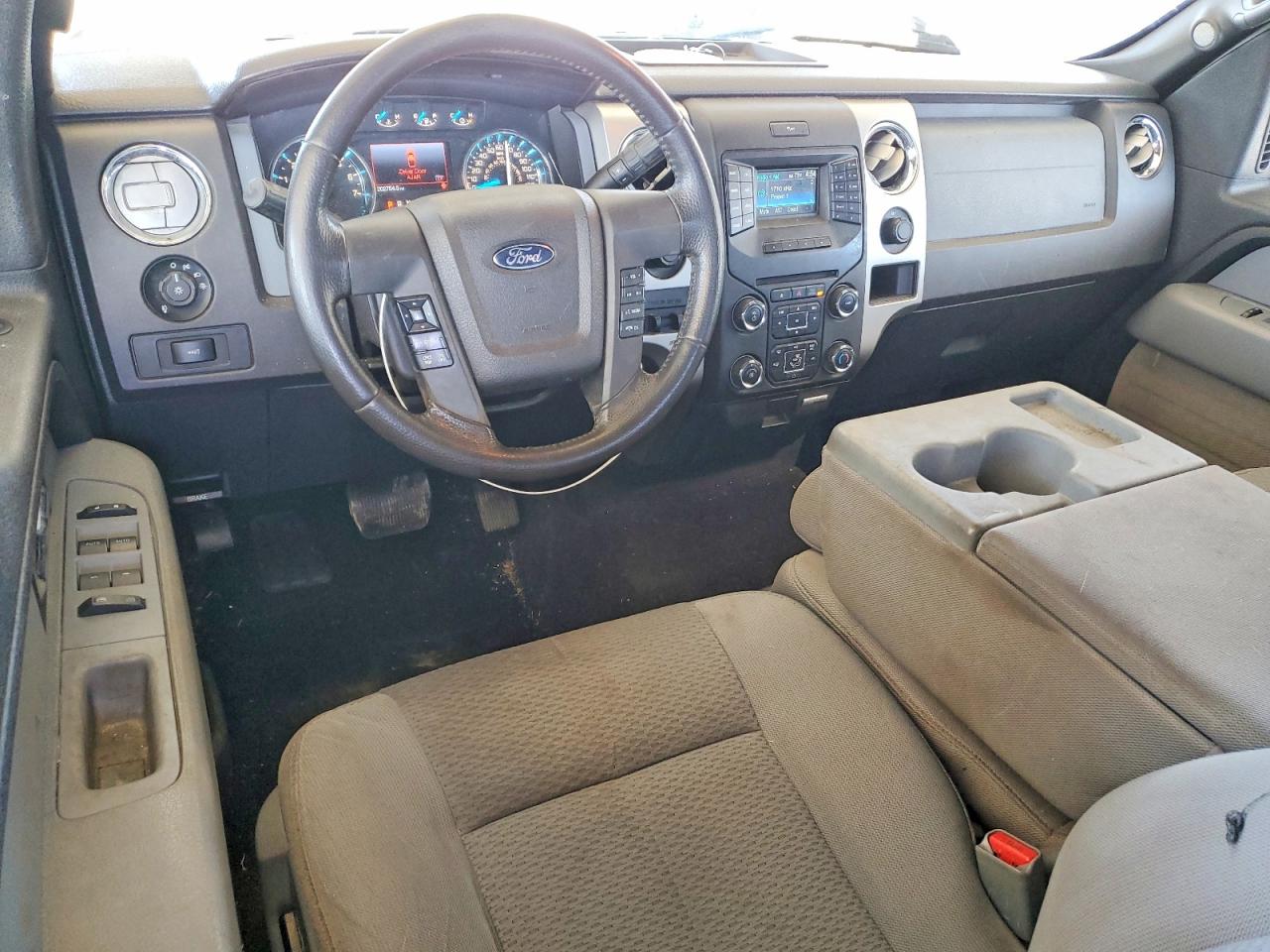 2014 Ford F150 Super Cab White vin: 1FTVX1ET4EKD41276