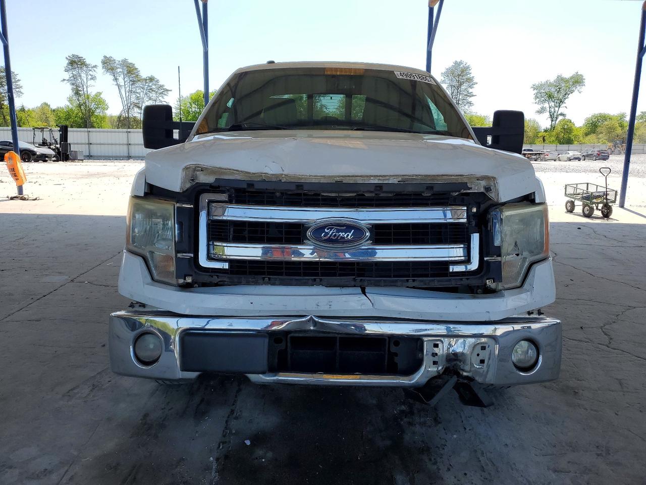 2014 Ford F150 Super Cab White vin: 1FTVX1ET4EKD41276