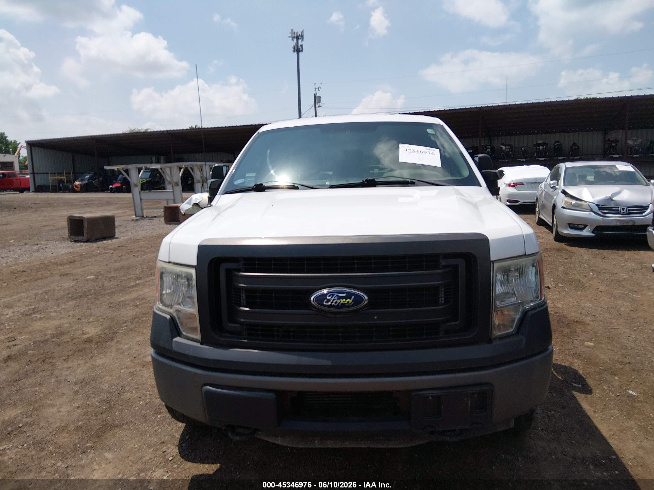 2013 Ford F-150 Xl W/hd Payload Pkg White vin: 1FTVX1ET5DKD43388