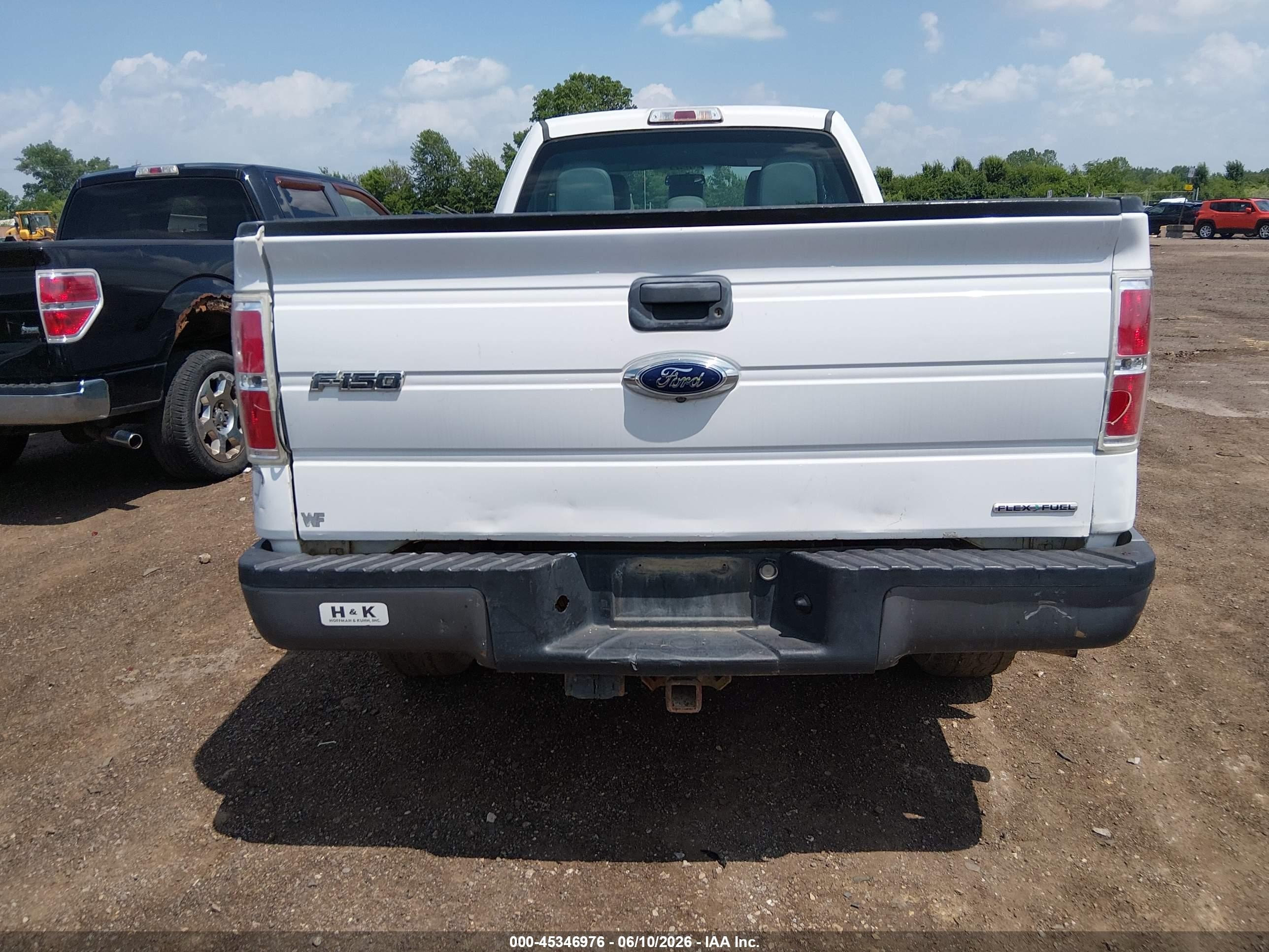 2013 Ford F-150 Xl W/hd Payload Pkg White vin: 1FTVX1ET5DKD43388