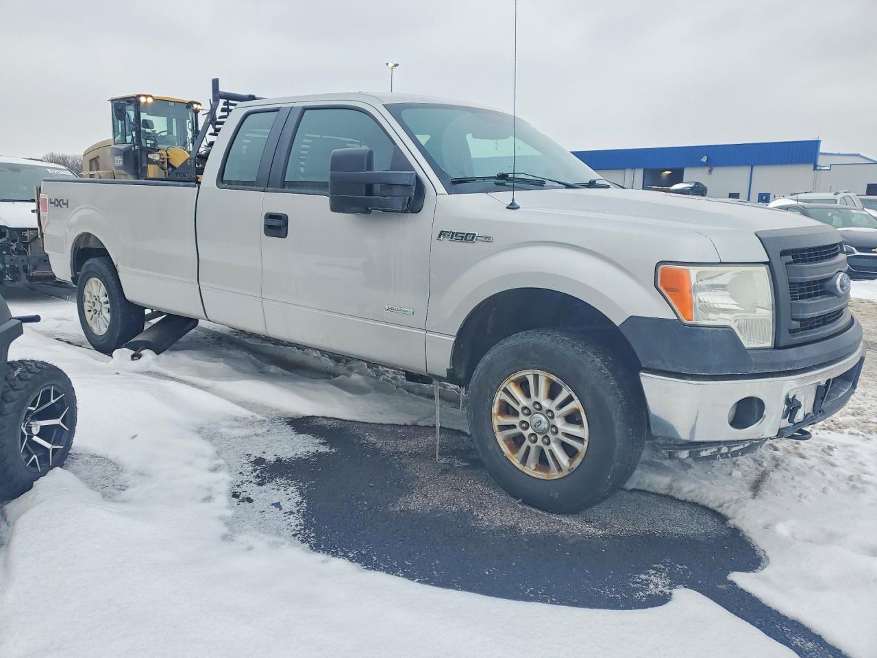2014 Ford F150 Super Cab Silver vin: 1FTVX1ET5EKF17347
